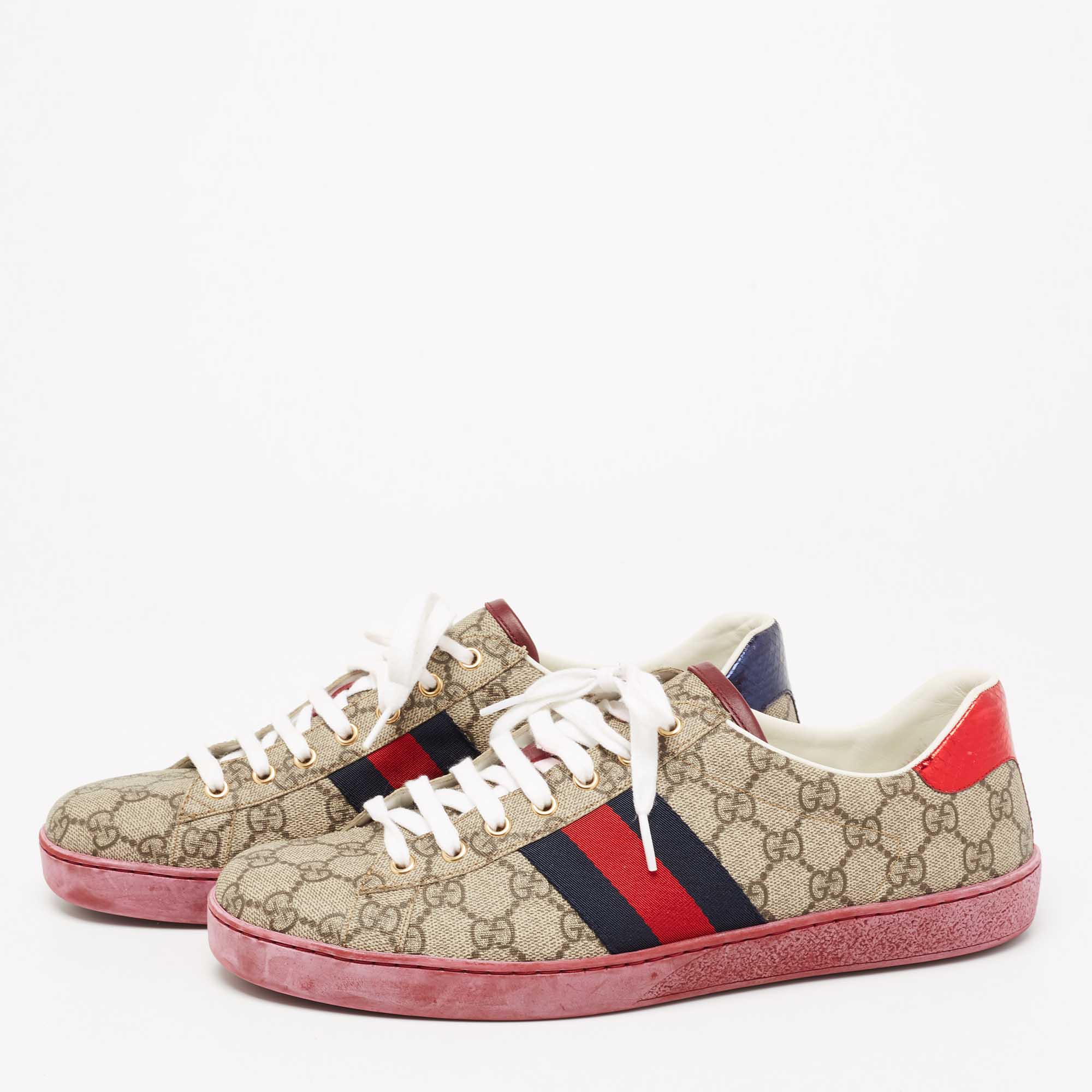

Gucci Brown GG Supreme Canvas Ace Low Top Sneakers Size