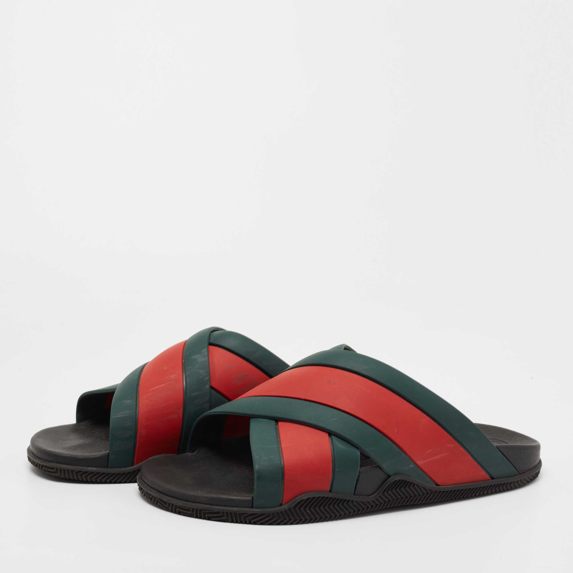 

Gucci Red/Green Web Rubber Slides Size