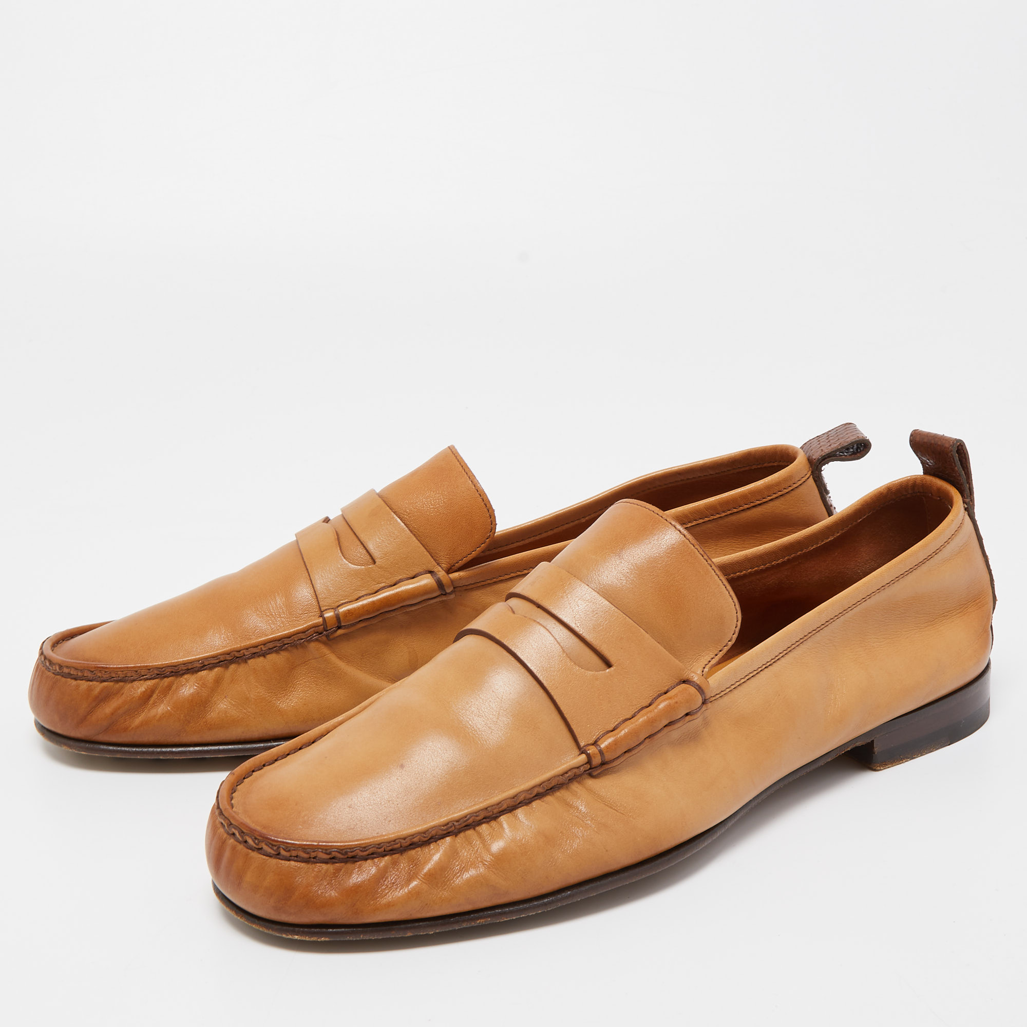

Gucci Brown Leather Slip On Loafers Size