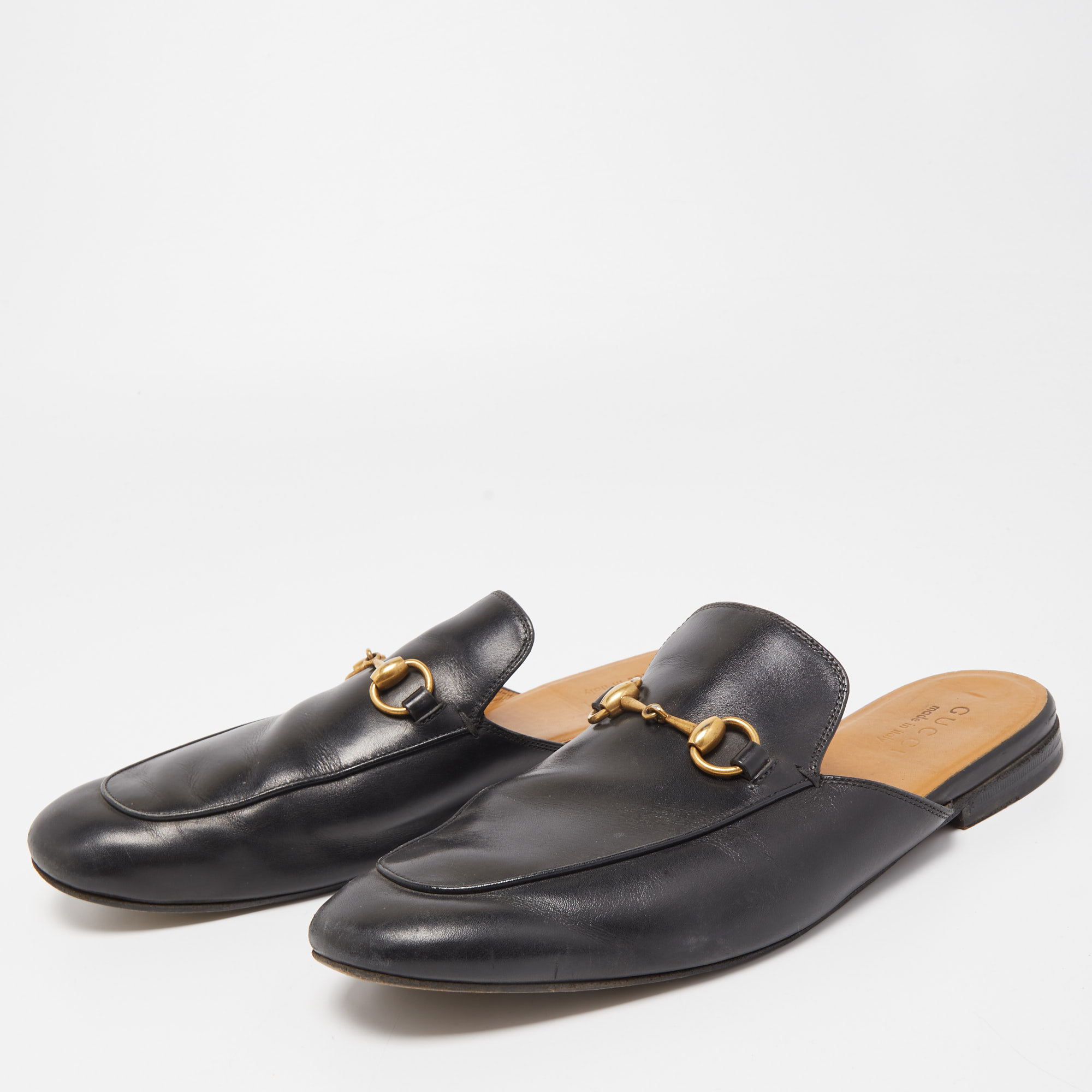 

Gucci Black Leather Princetown Mules Size