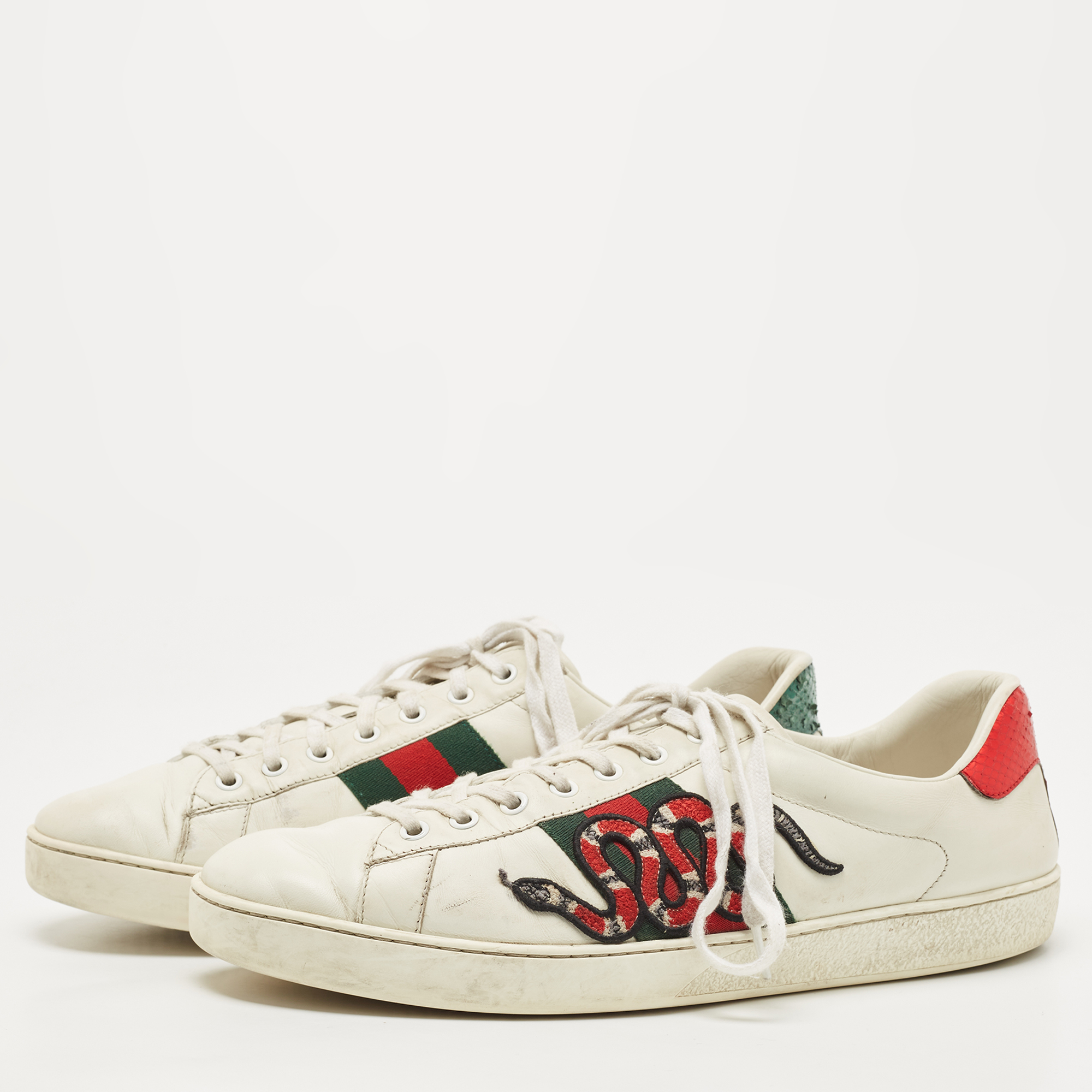 

Gucci White Leather Embroidered Snake Ace Sneakers Size