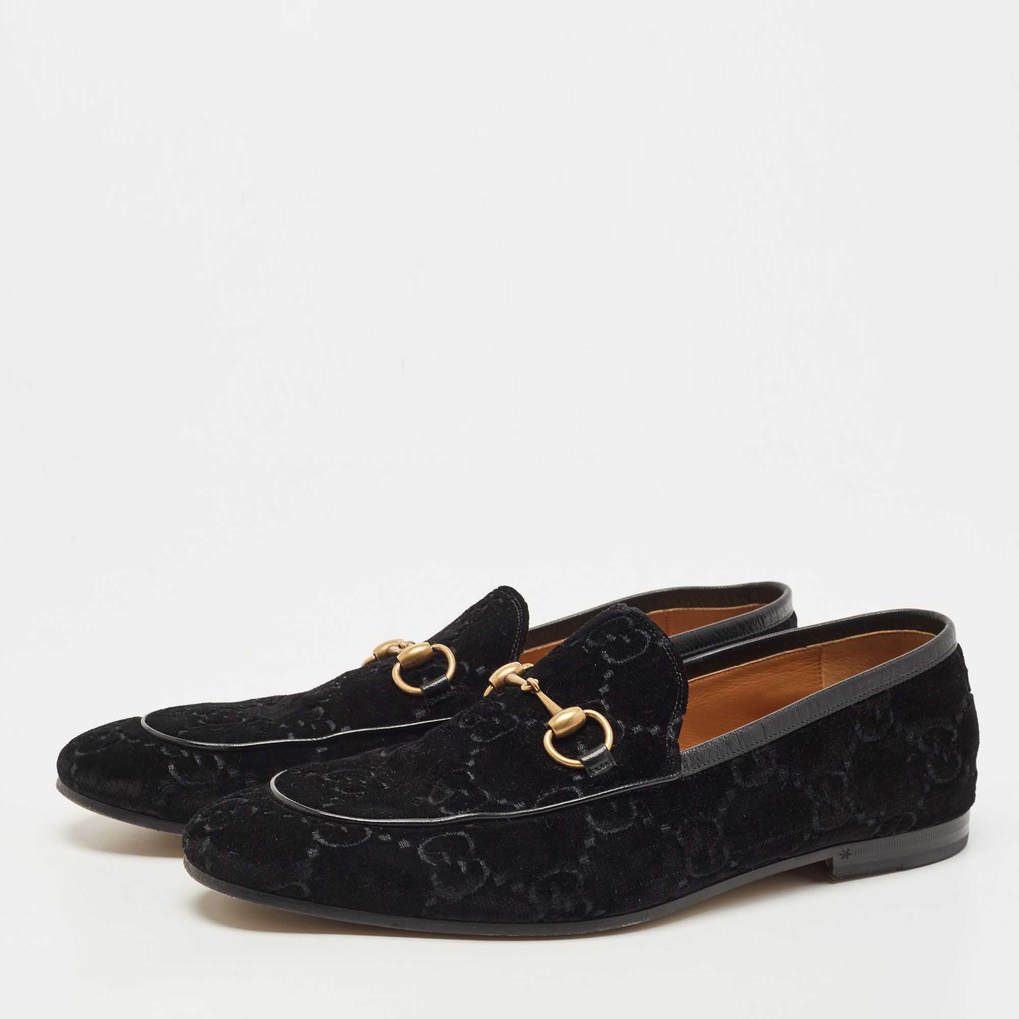 

Gucci Black Velvet and Leather Jordaan Loafers Size