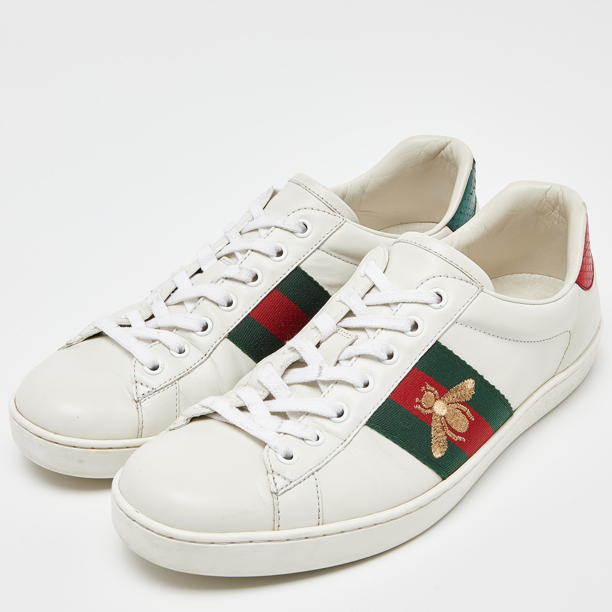 

Gucci White Leather Embroidered Bee Web Ace Low-Top Sneakers Size