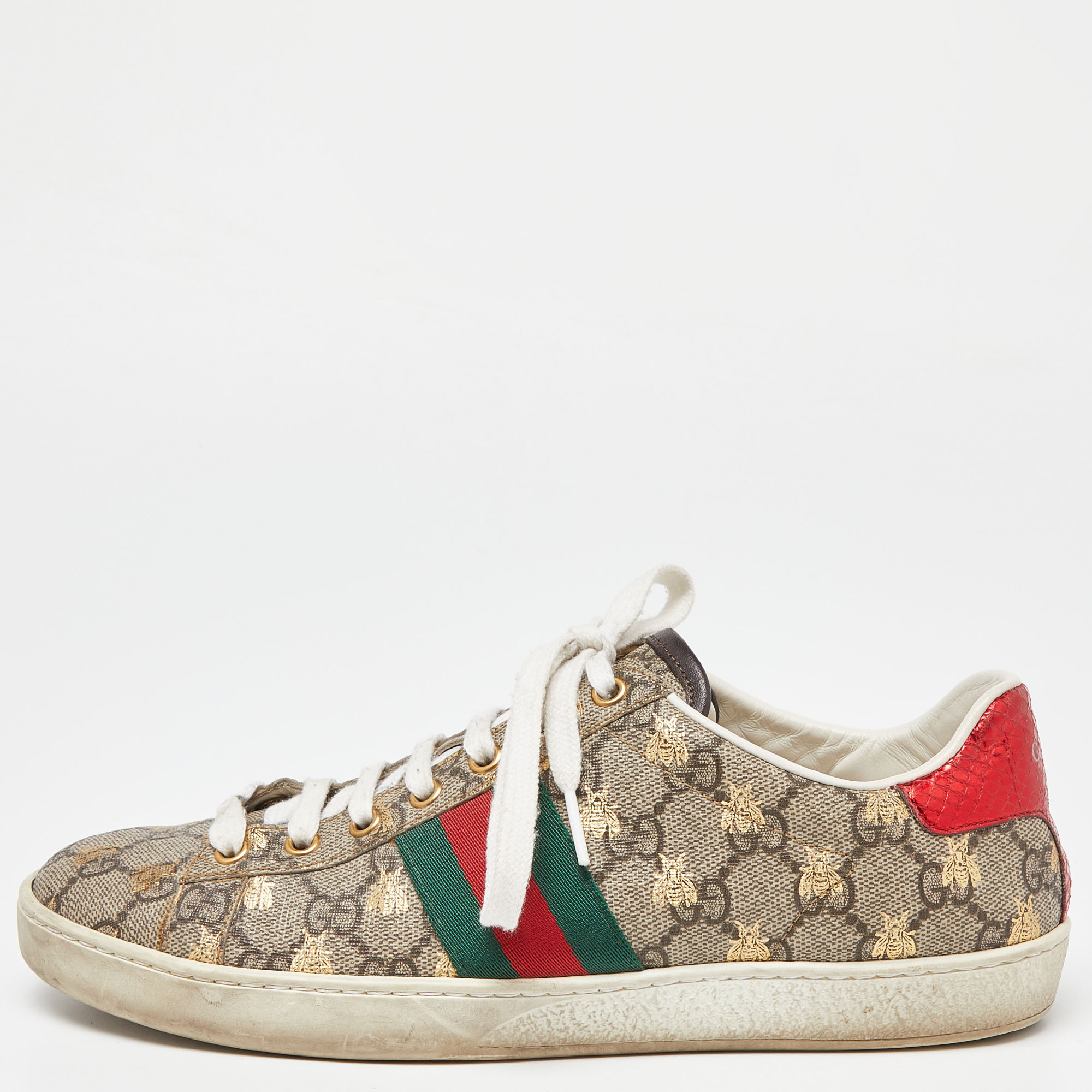 

Gucci Beige GG Supreme Canvas Bee Print Ace Low Top Sneakers Size