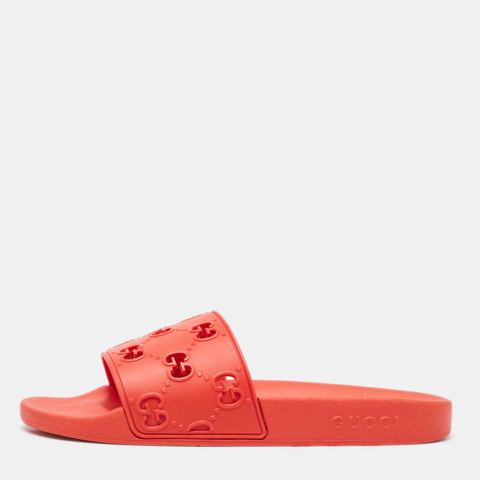 

Gucci Red Rubber Flat Slides Size 42, Pink