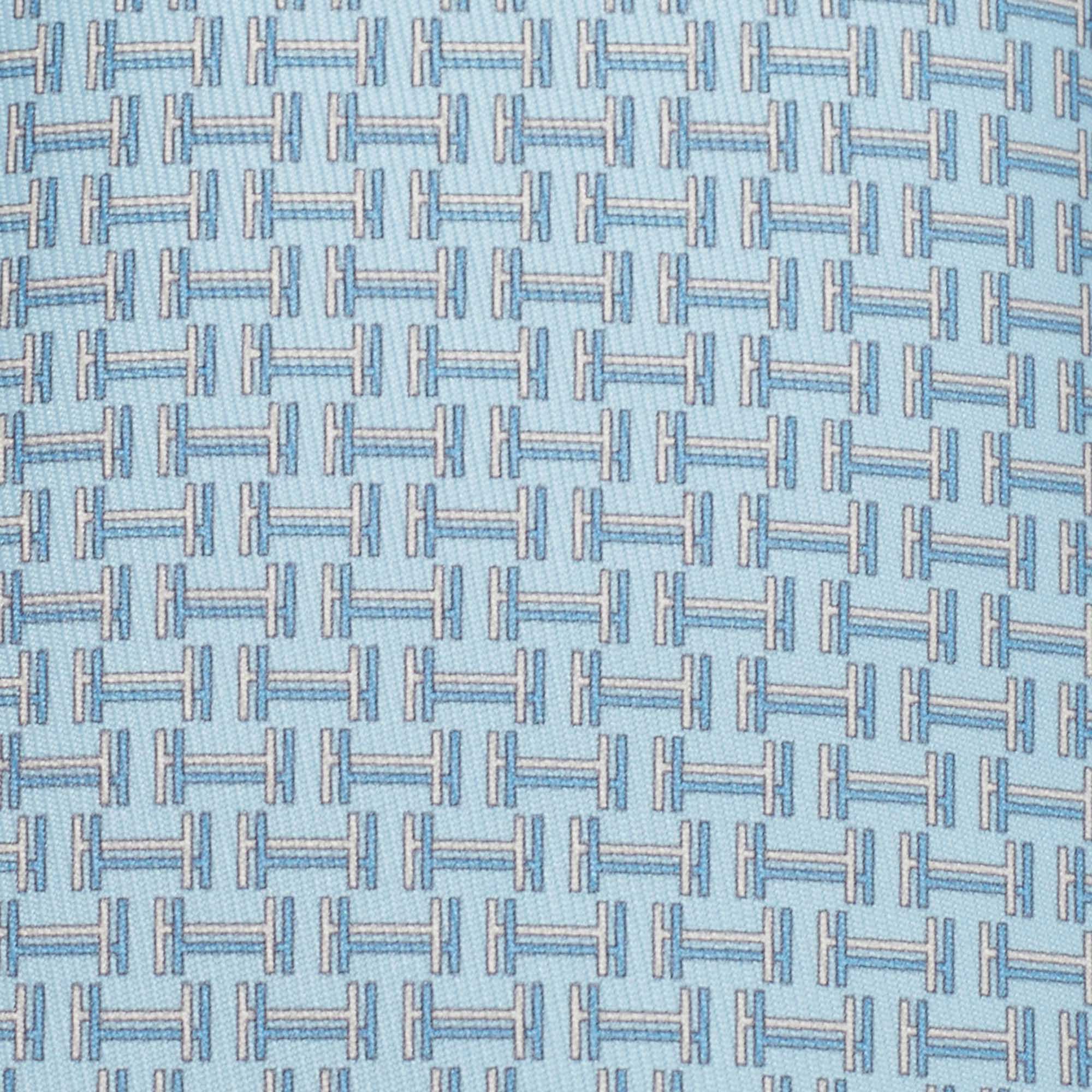 

Hermès Light Blue H Quinte Printed Silk Slim Tie
