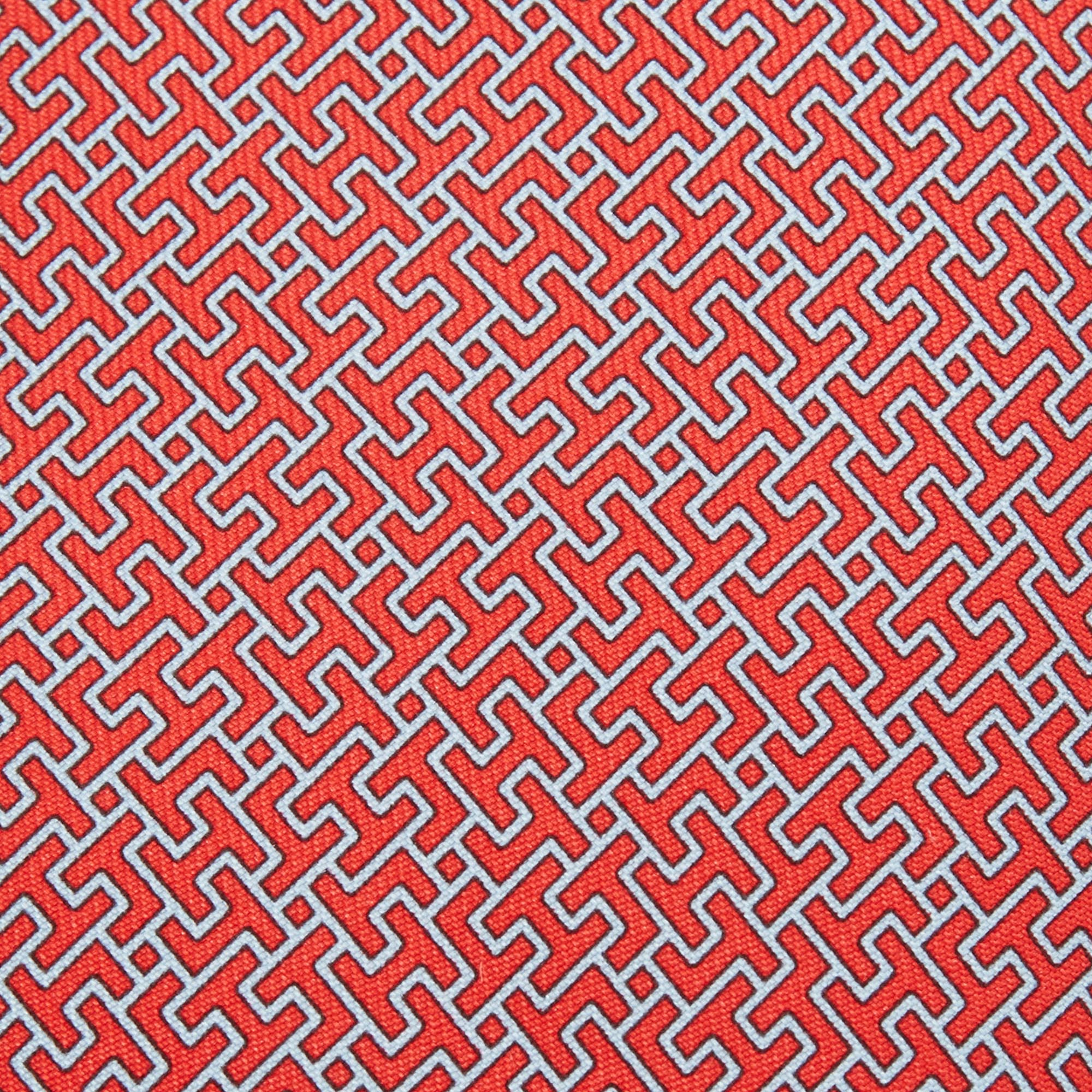 

Hermès Pink 7 Amazing Printed Silk Slim Tie, Red