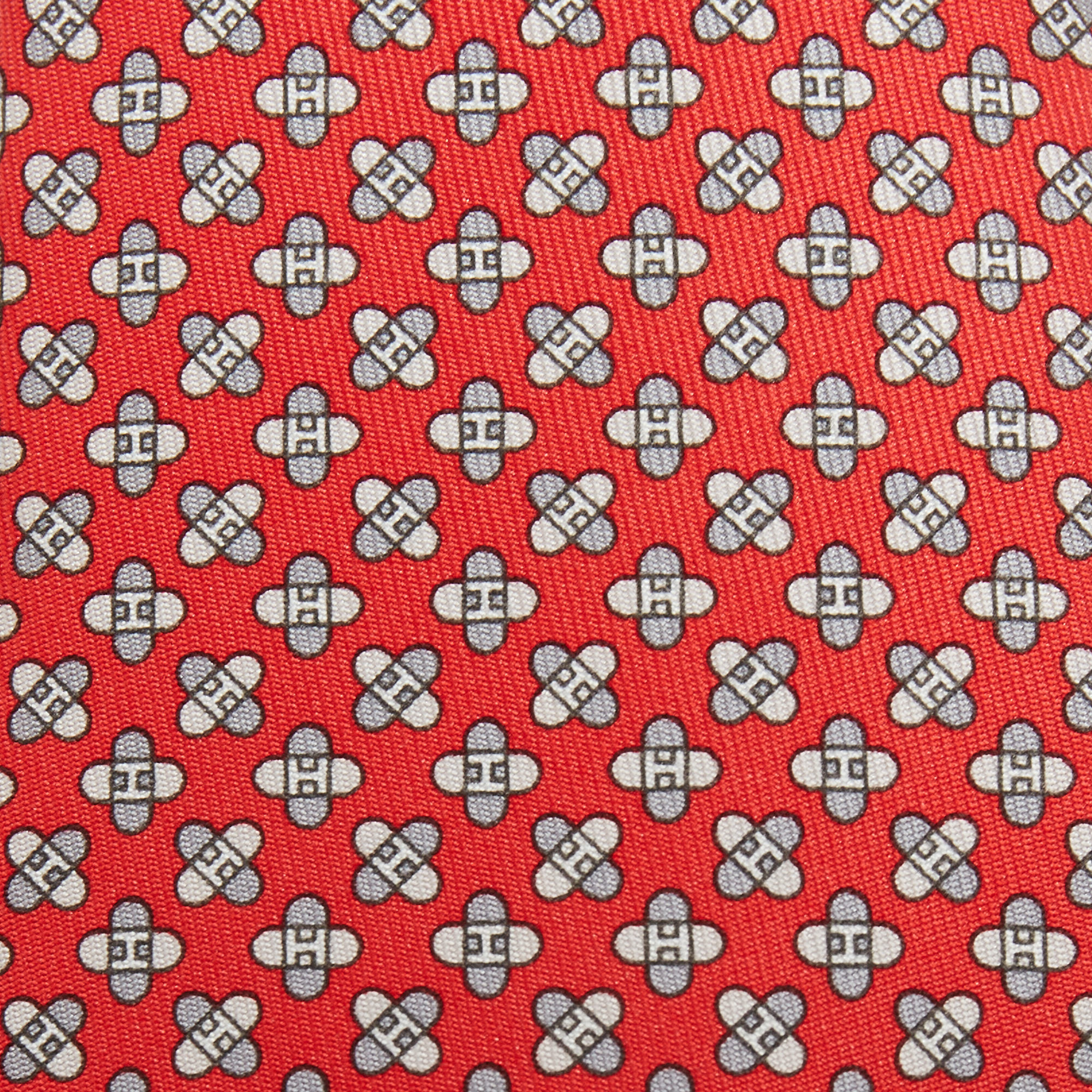 

Hermes Red Drone Print Silk Skinny Tie