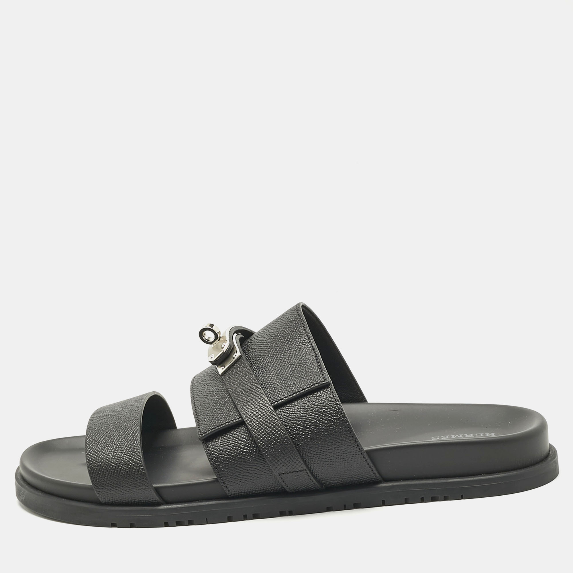 

Hermès Black Leather Jackson Sandals Size