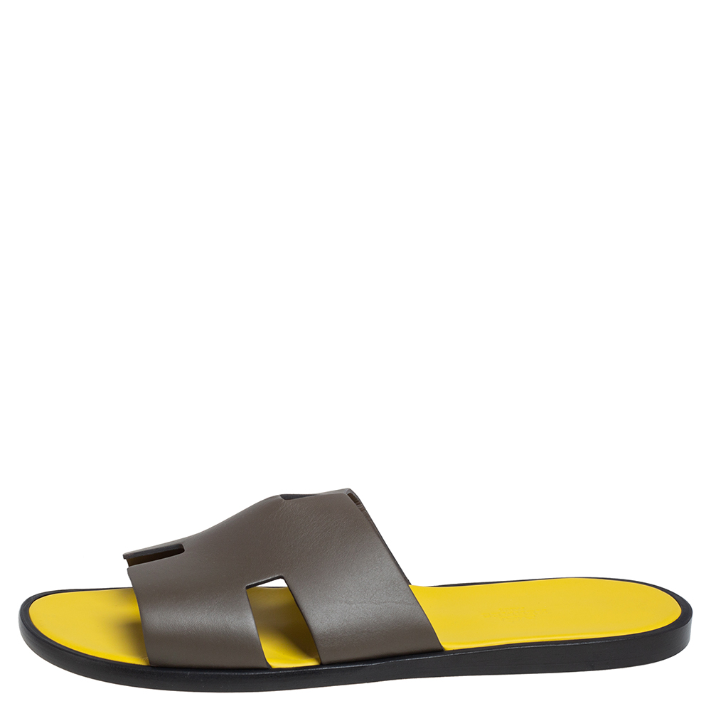 

Hermes Vert Olive Leather Izmir Sandals Size, Green
