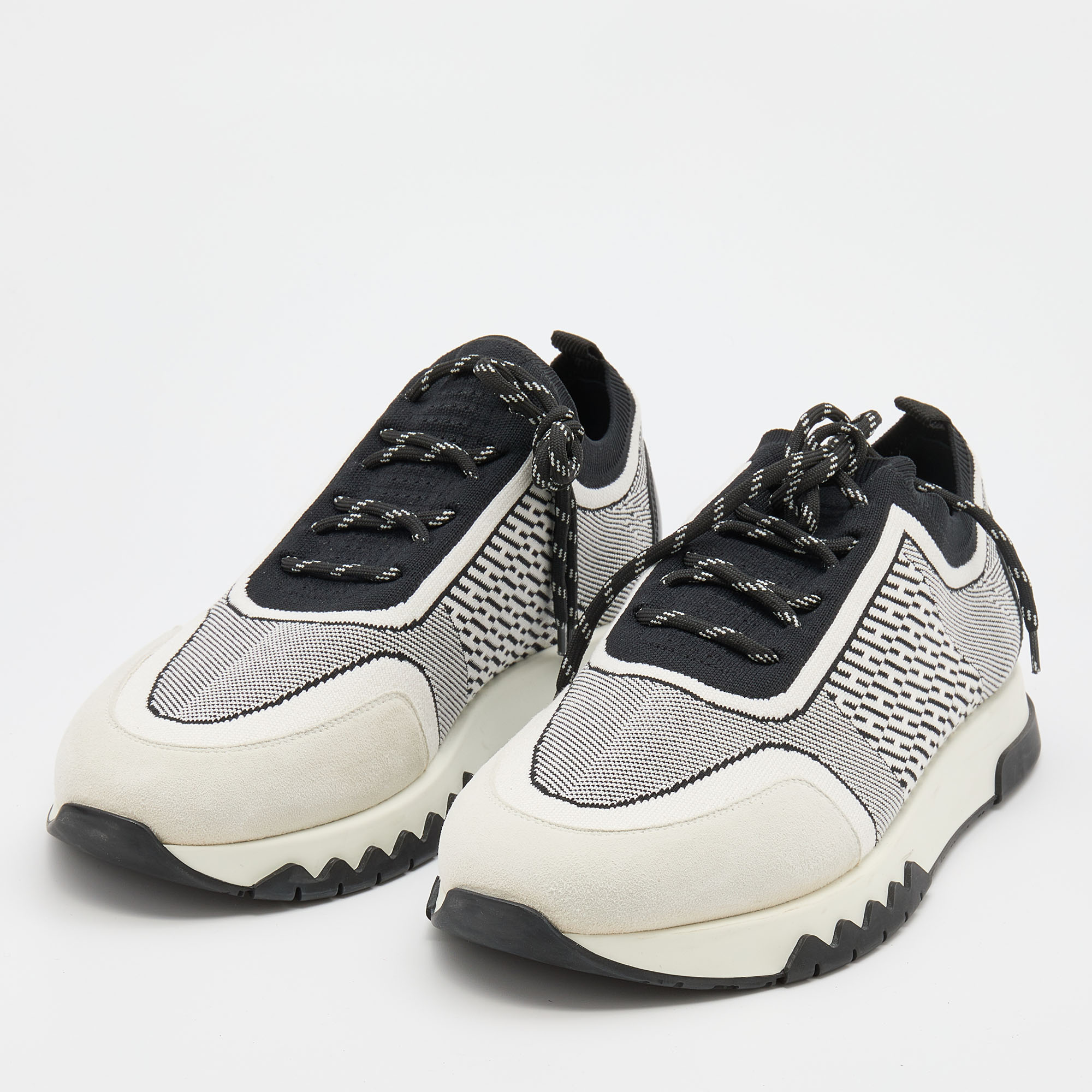 

Hermes White/Black Suede and Knit Fabric Addict Low Top Sneakers Size