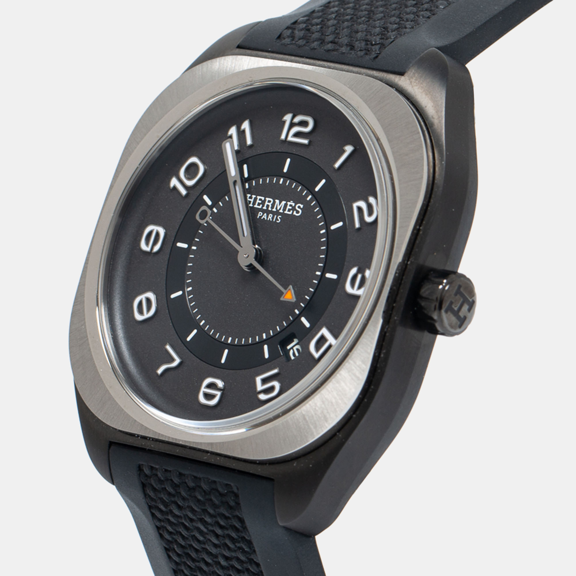 

Hermes Grey Titanium Rubber H08 SP1.471 Men's Wristwatch