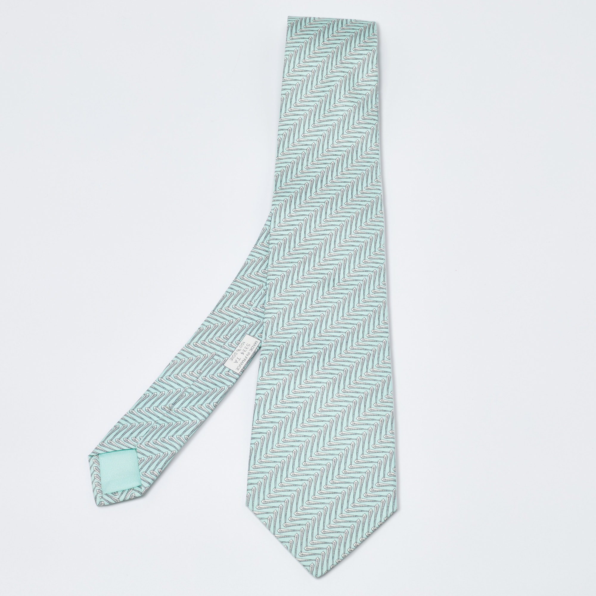 

Hermès Mint Blue Herringbone Print Silk Traditional Tie