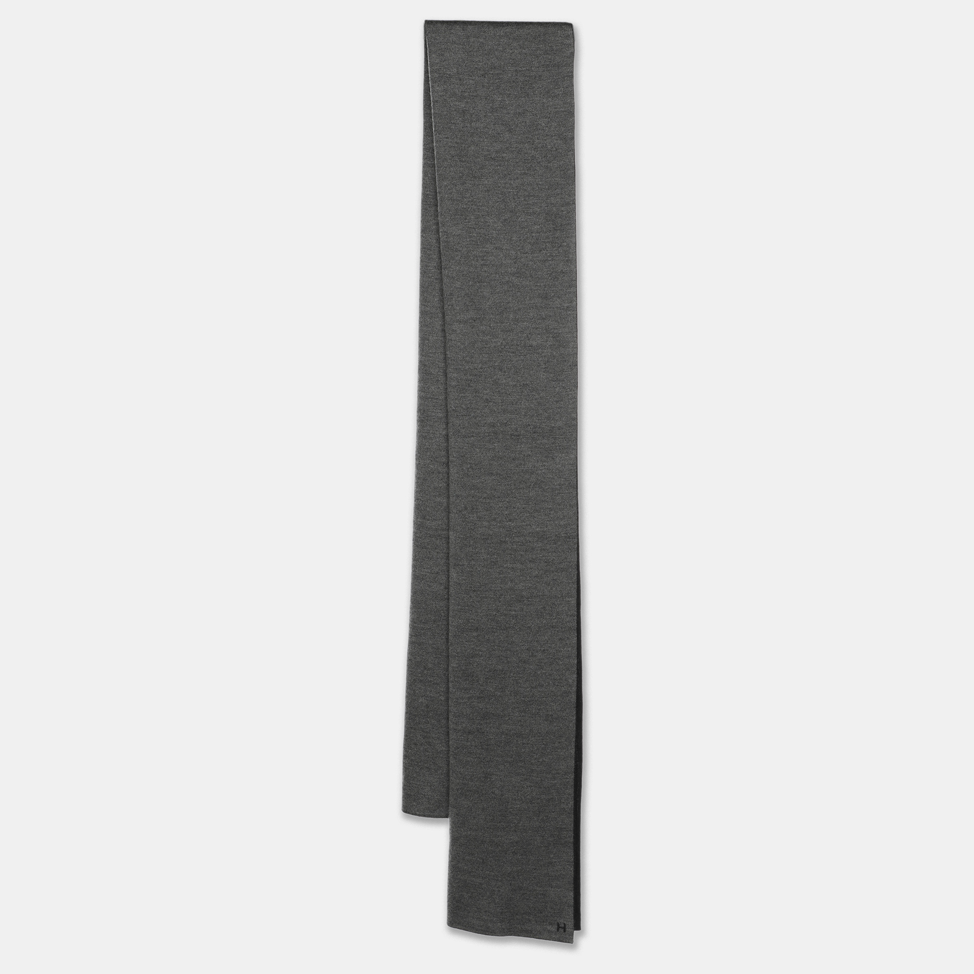 

Hermès Black/Grey Cashmere and Silk Muffler