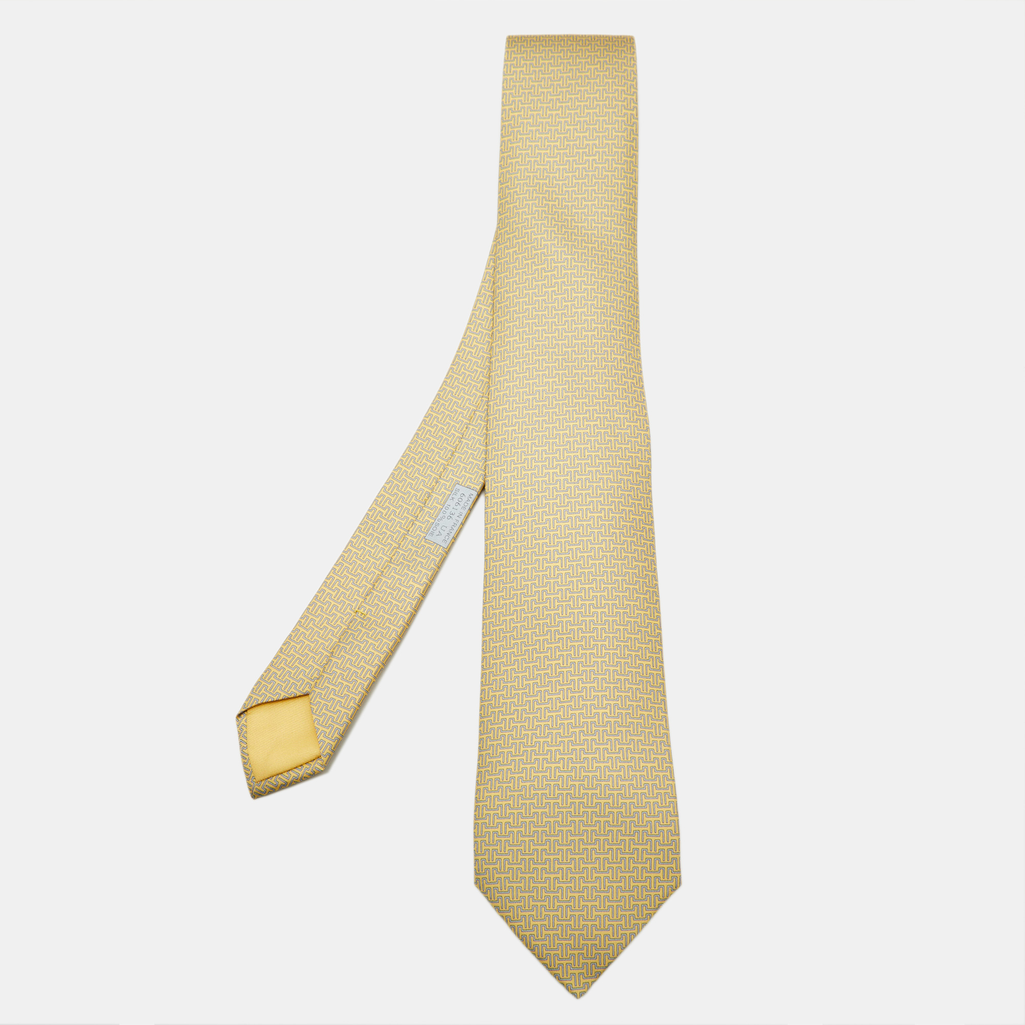 

Hermès Yellow Printed Silk Classic Tie