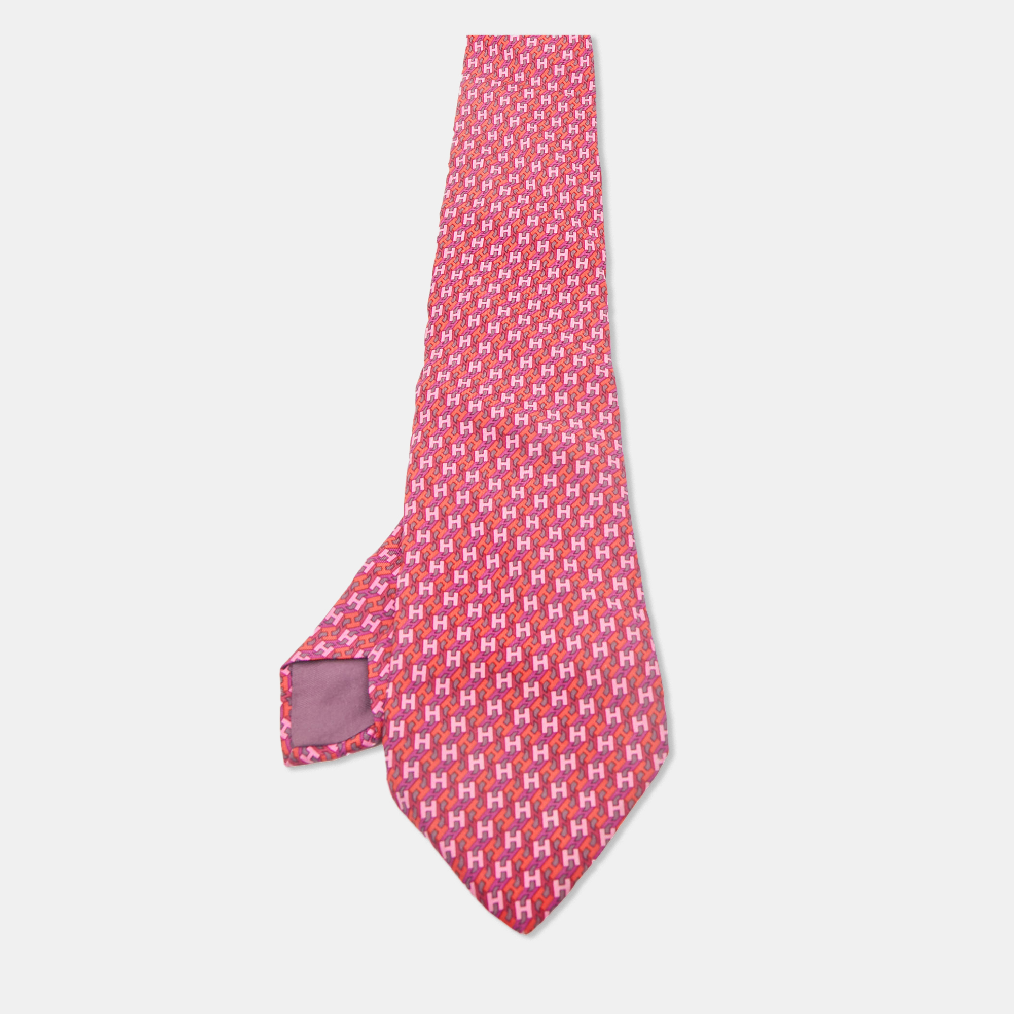 

Hermès Pink H Patterned Silk Classic Tie