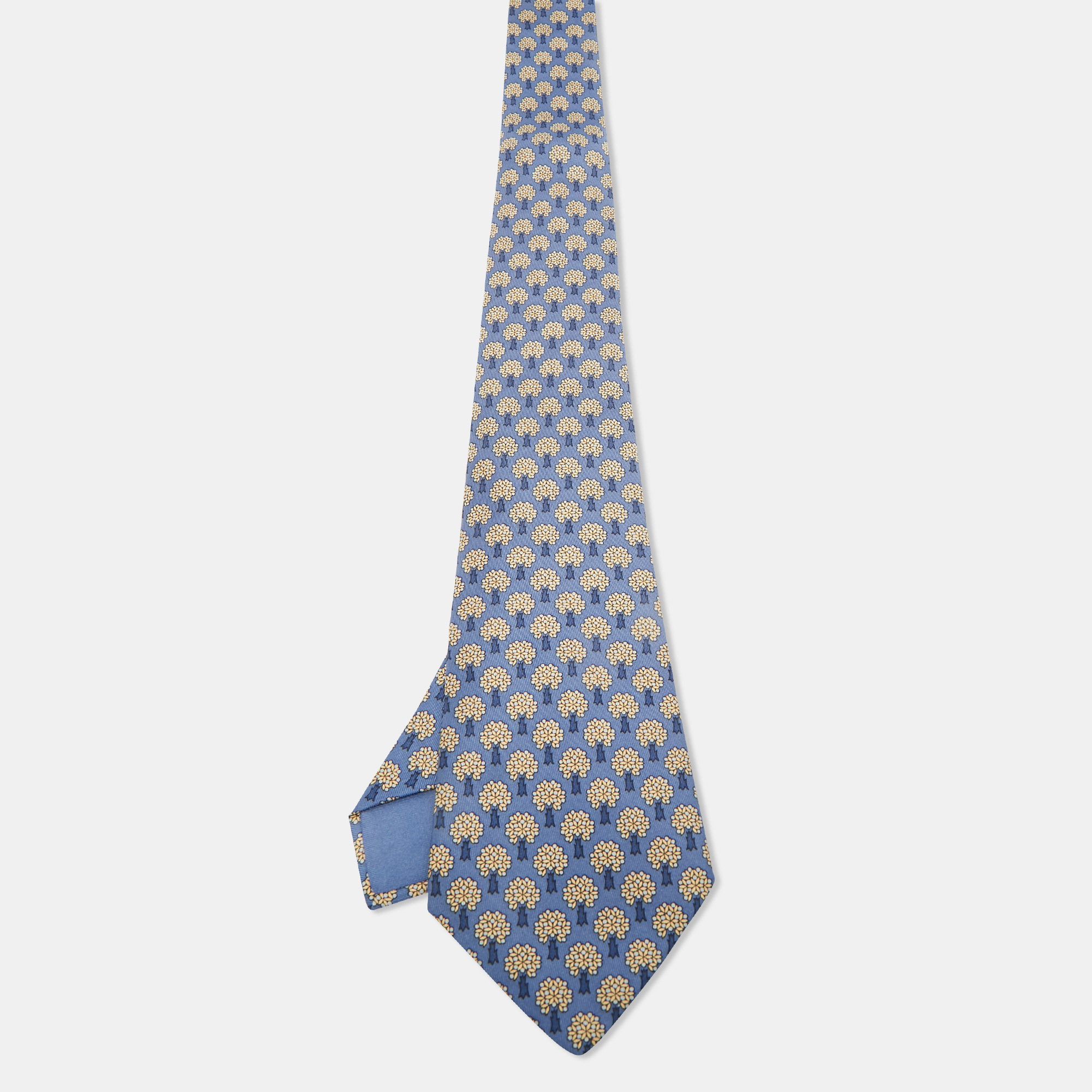 

Hermès Blue Tree Print Silk Traditional Tie