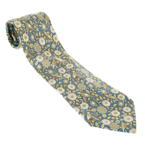 مملوكة مسبقًا Hermes Blue and Green Floral Silk Tie