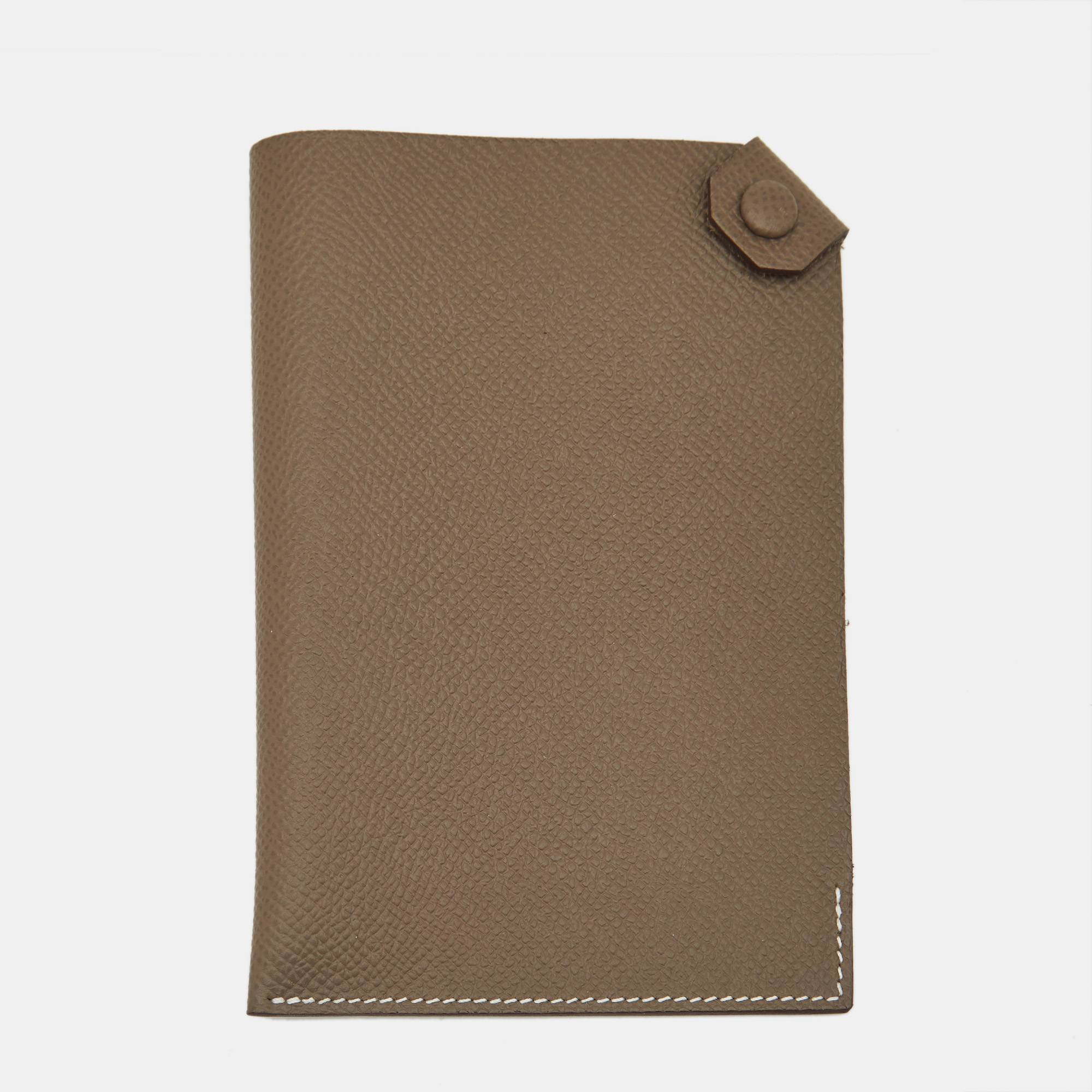 

Hermes Tarmac Passport Holder Etoupe Epsom Leather, Grey