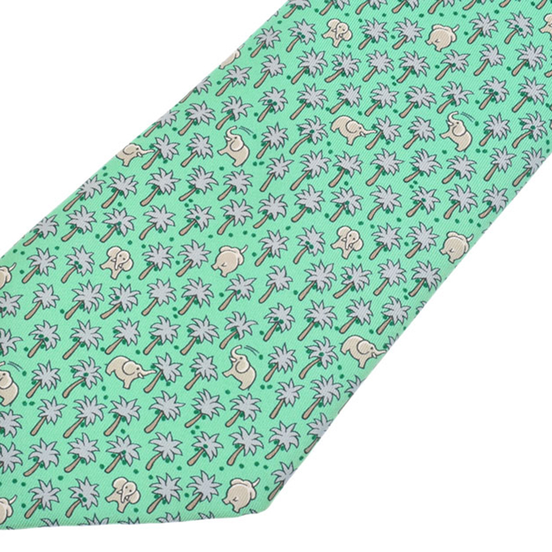

Hermes Light Green Silk Elephant Pattern Tie