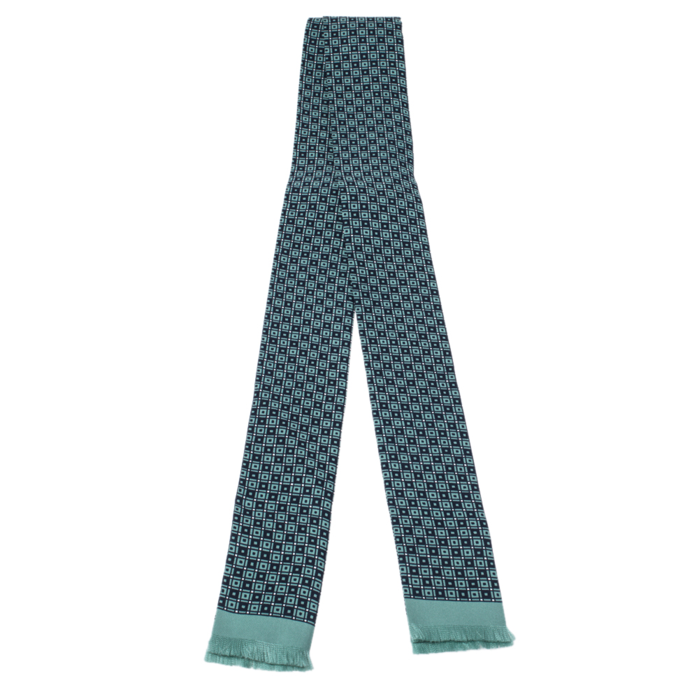 مملوكة مسبقًا Hermes Navy & Teal Geometric Print Silk Fringed Ascot