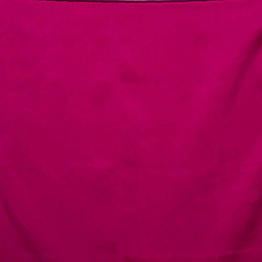 

Hermes Magenta Silk Pocket Square, Pink
