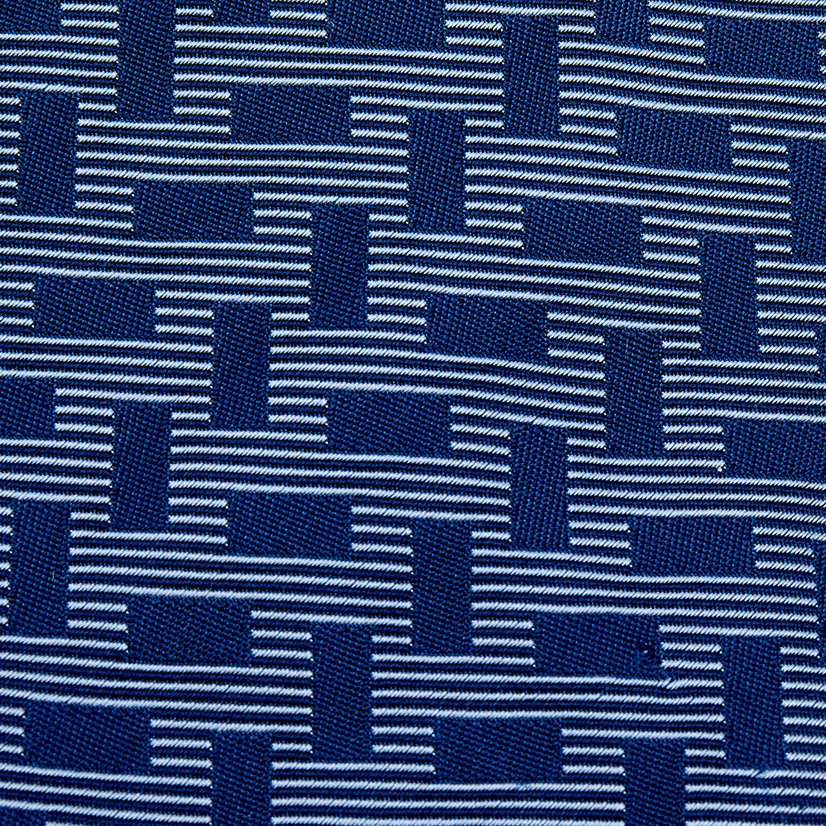 

Hermes Navy Blue Patterned Silk Jacquard Tie