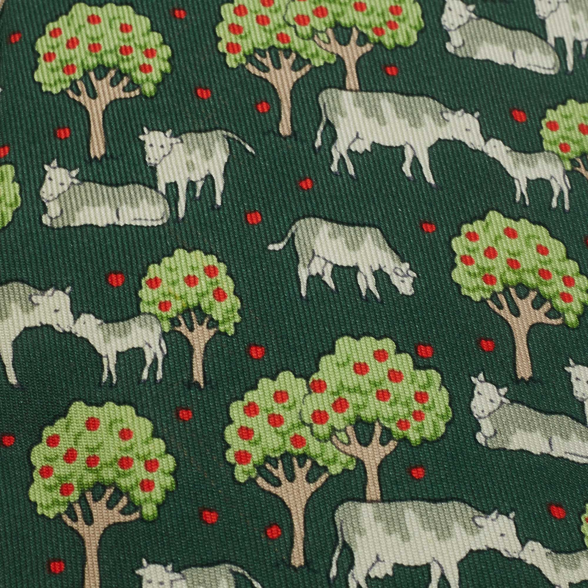 

Hermes Vintage Green Animal Print Silk Tie