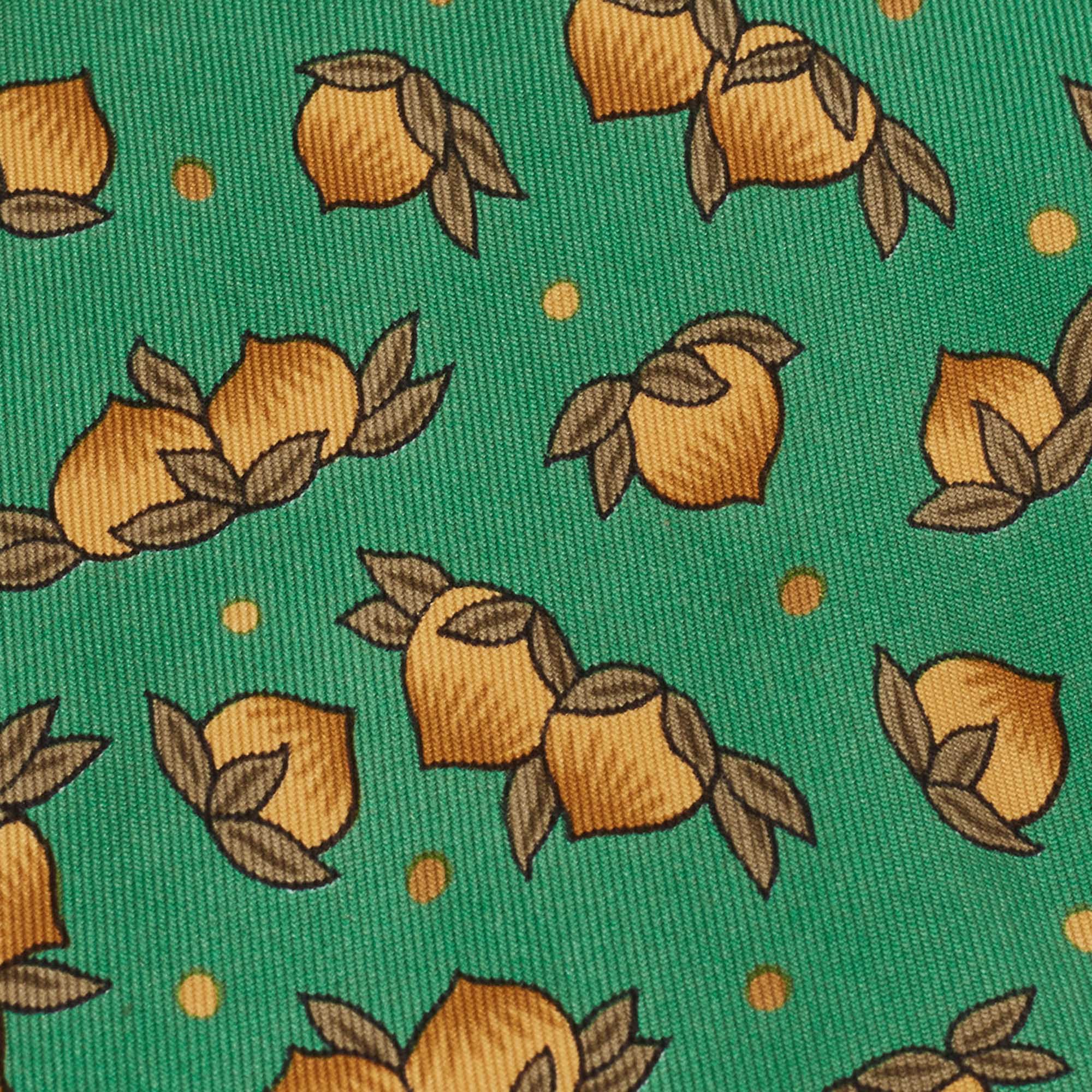 

Hermes Green Hazelnut Print Silk Tie