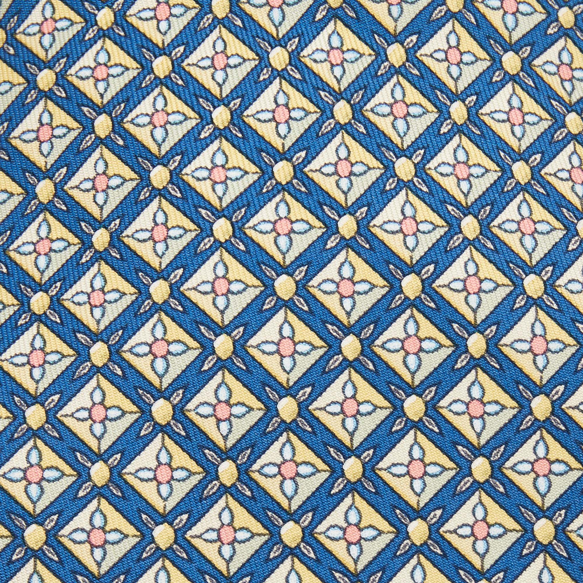 

Hermes Blue Classic Pattern Print Silk Tie