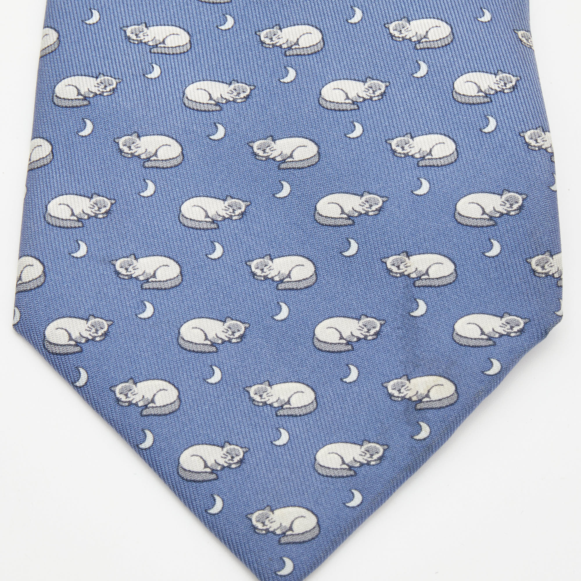 

Hermes Blue Cat & Mice Print Silk Tie