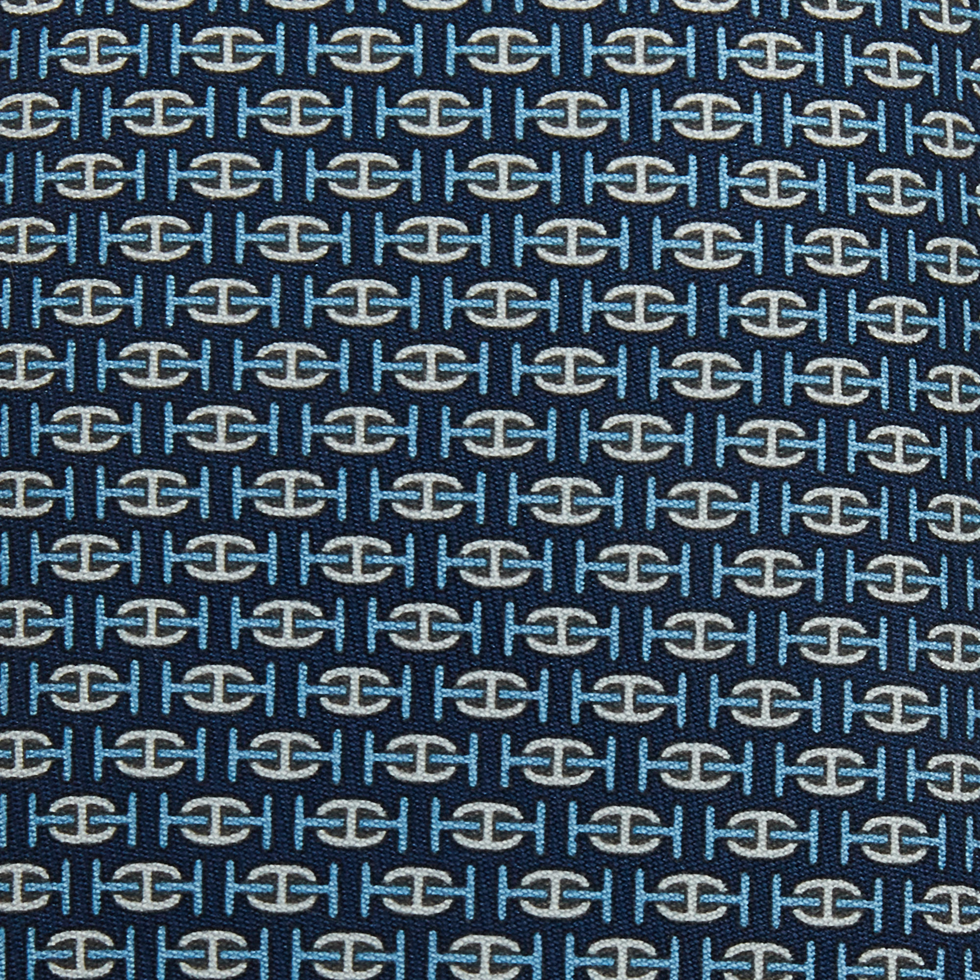 

Hermes Navy Blue Printed Silk Skinny Tie