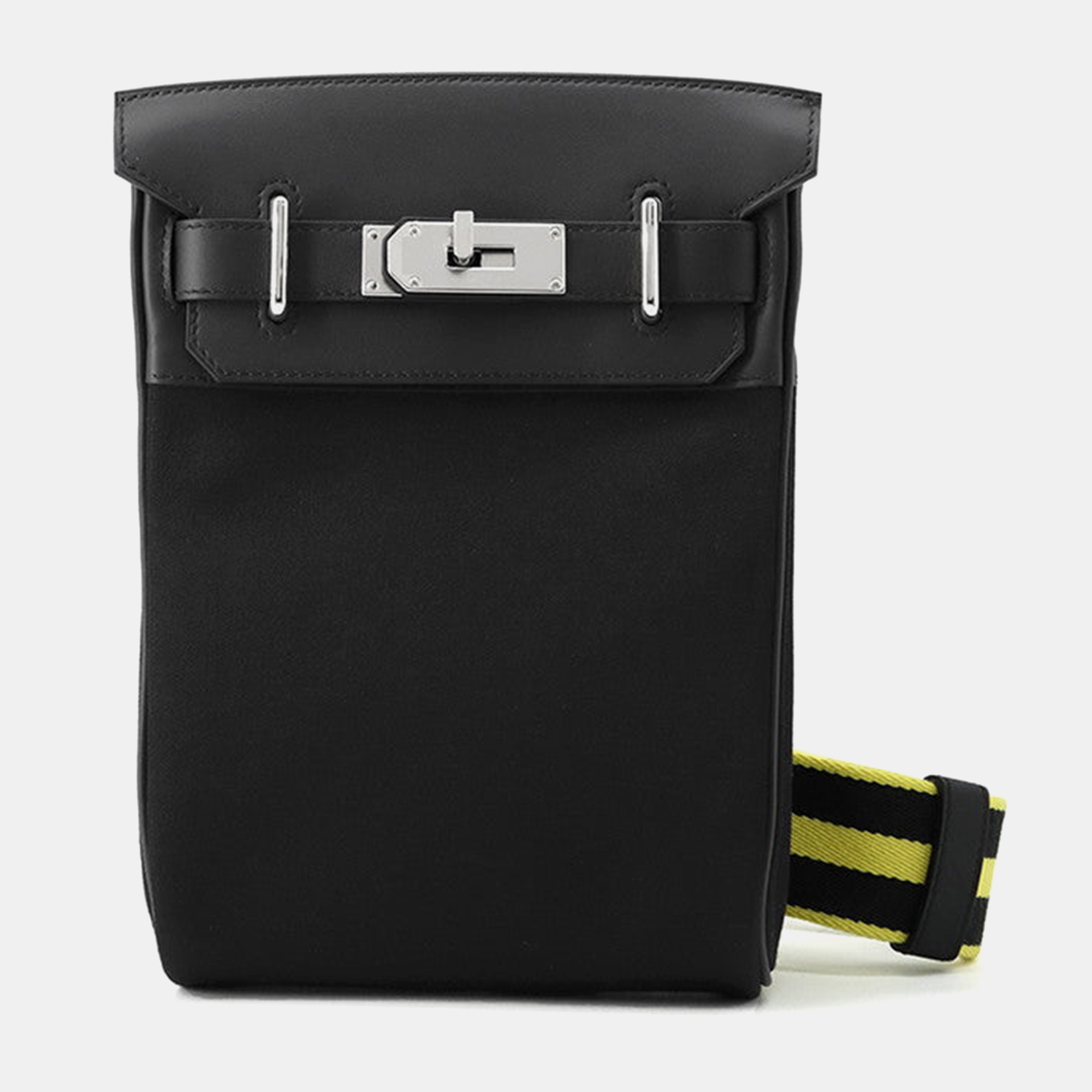 

Hermes Akkad Black/New Lime Toile Officier Swift Leather Size Pm