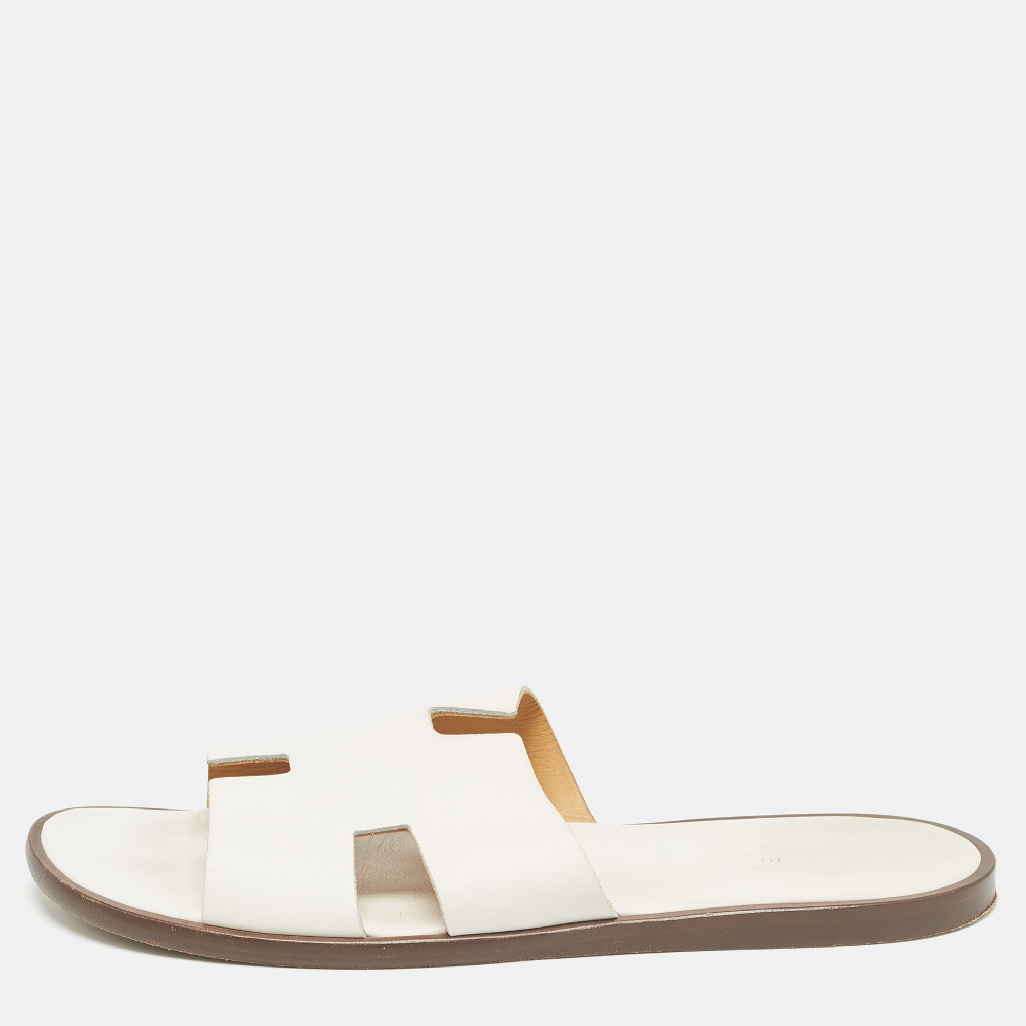 

Hermes White Leather Izmir Flat Slides Size