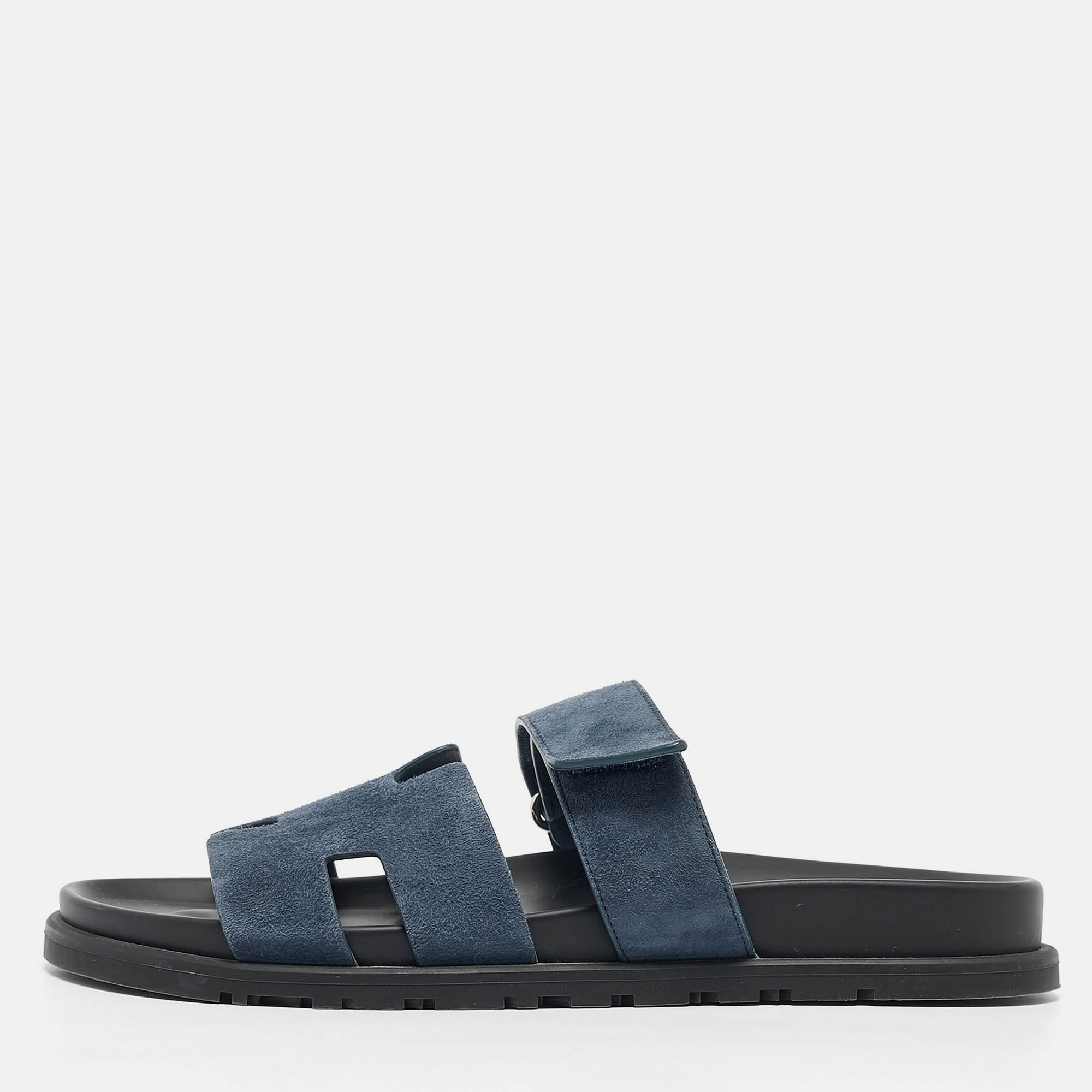 

Hermes Navy Blue Suede Chypre Sandals Size