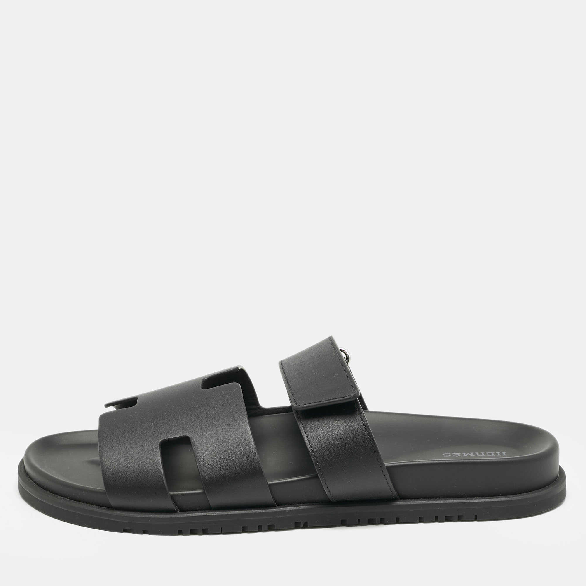 

Hermes Black Leather Chypre Sandals Size