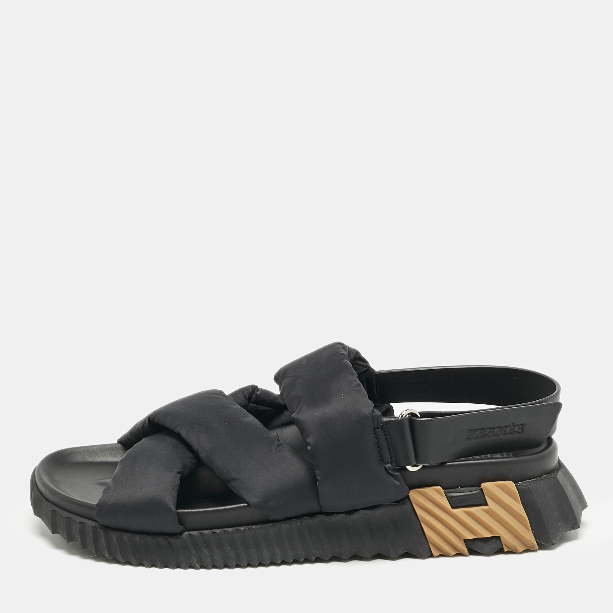 

Hermes Black Fabric and Leather Electric Sandals Size