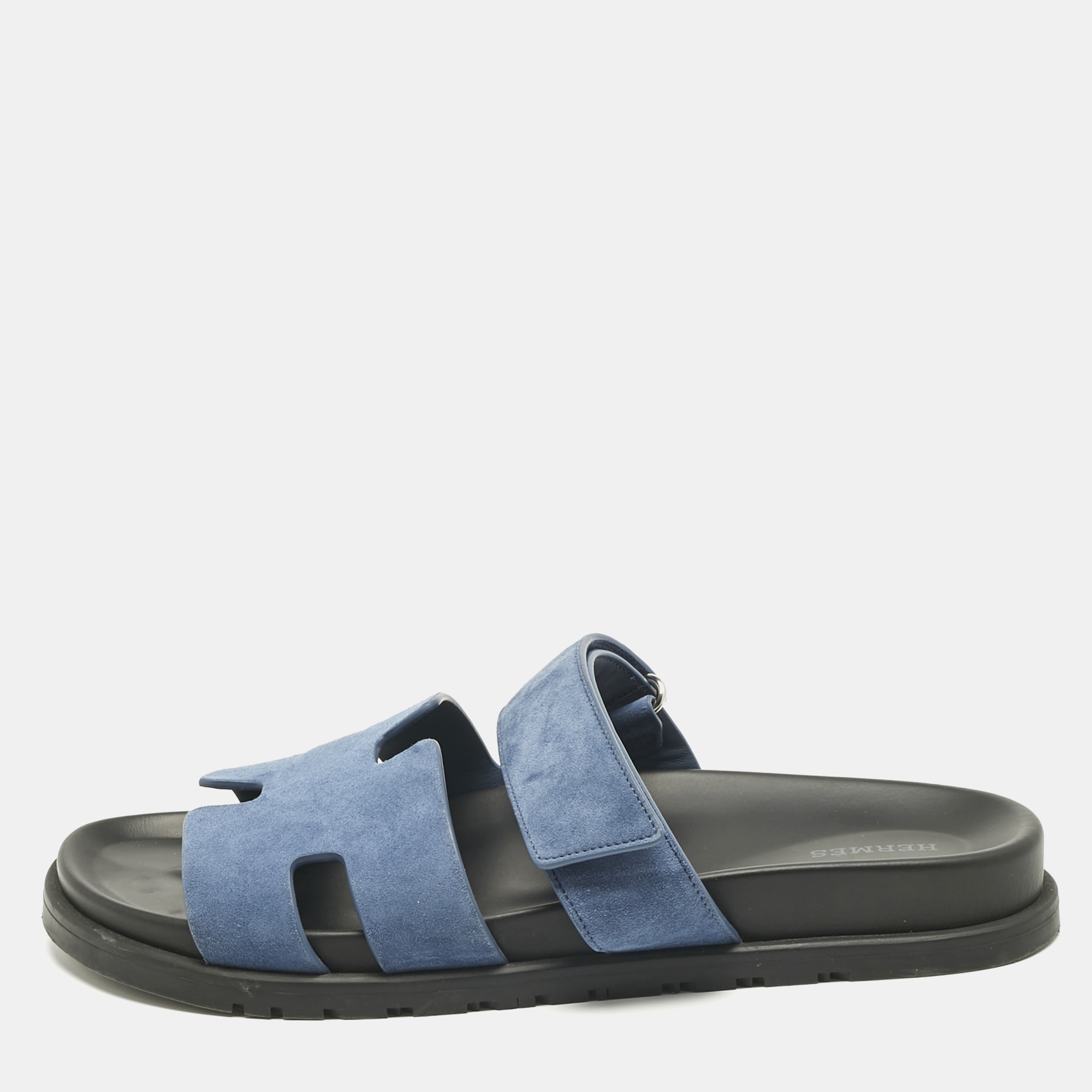 

Hermès Blue Suede Chypre Flat Sandals Size