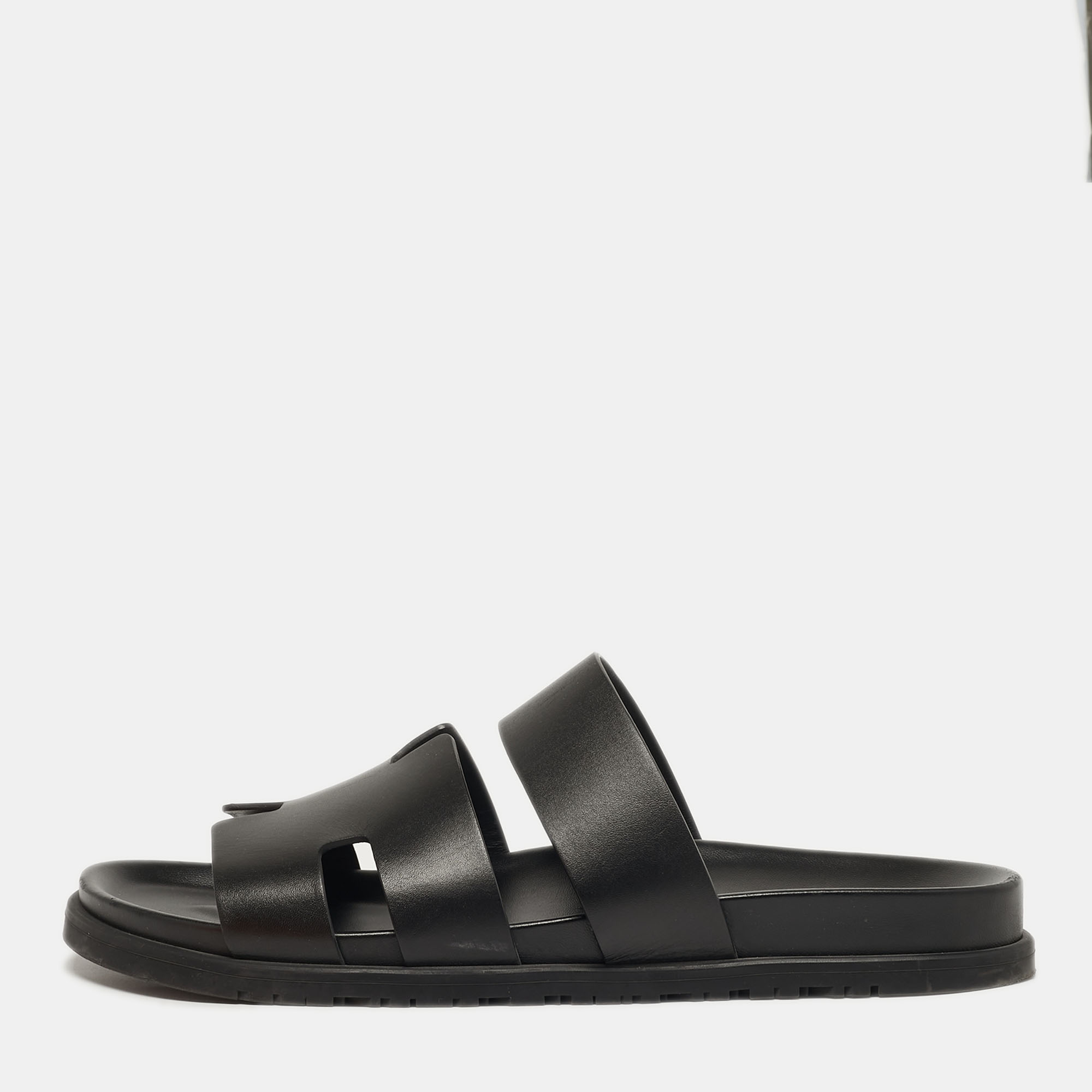 

Hermès Ankara Size  Black Leather Flat Sandals