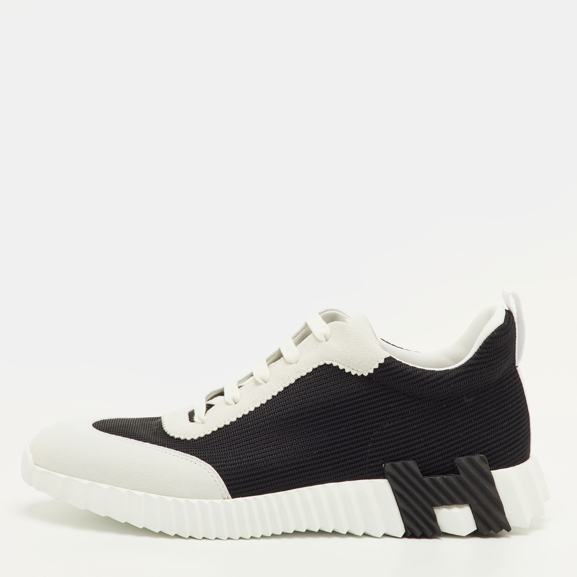 

Hermes Bouncing Size  Black/Off White Mesh and Suede Sneakers