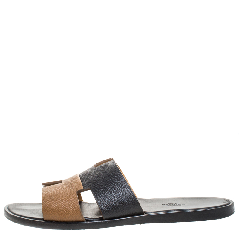 

Hermes Two Tone Textured Leather Izmir Sandals Size, Black