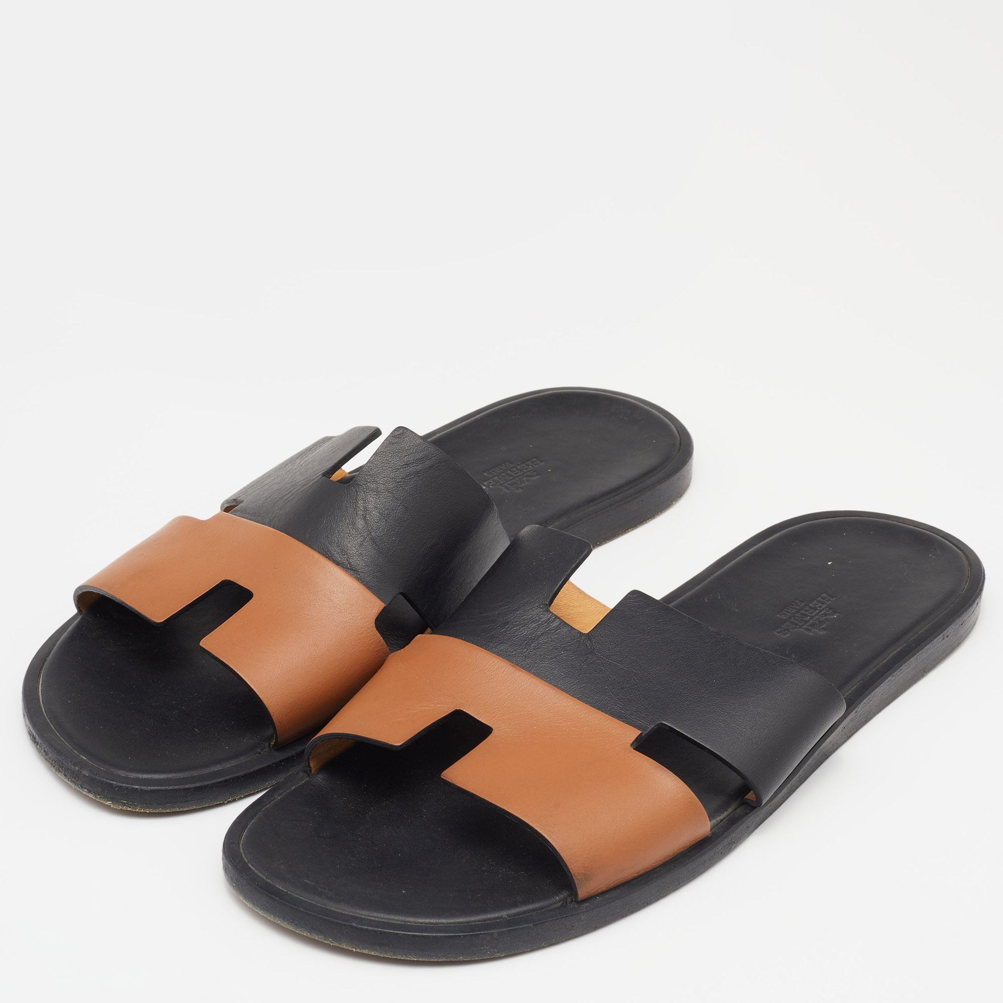 

Hermes Black/Brown Leather Izmir Sandals Size