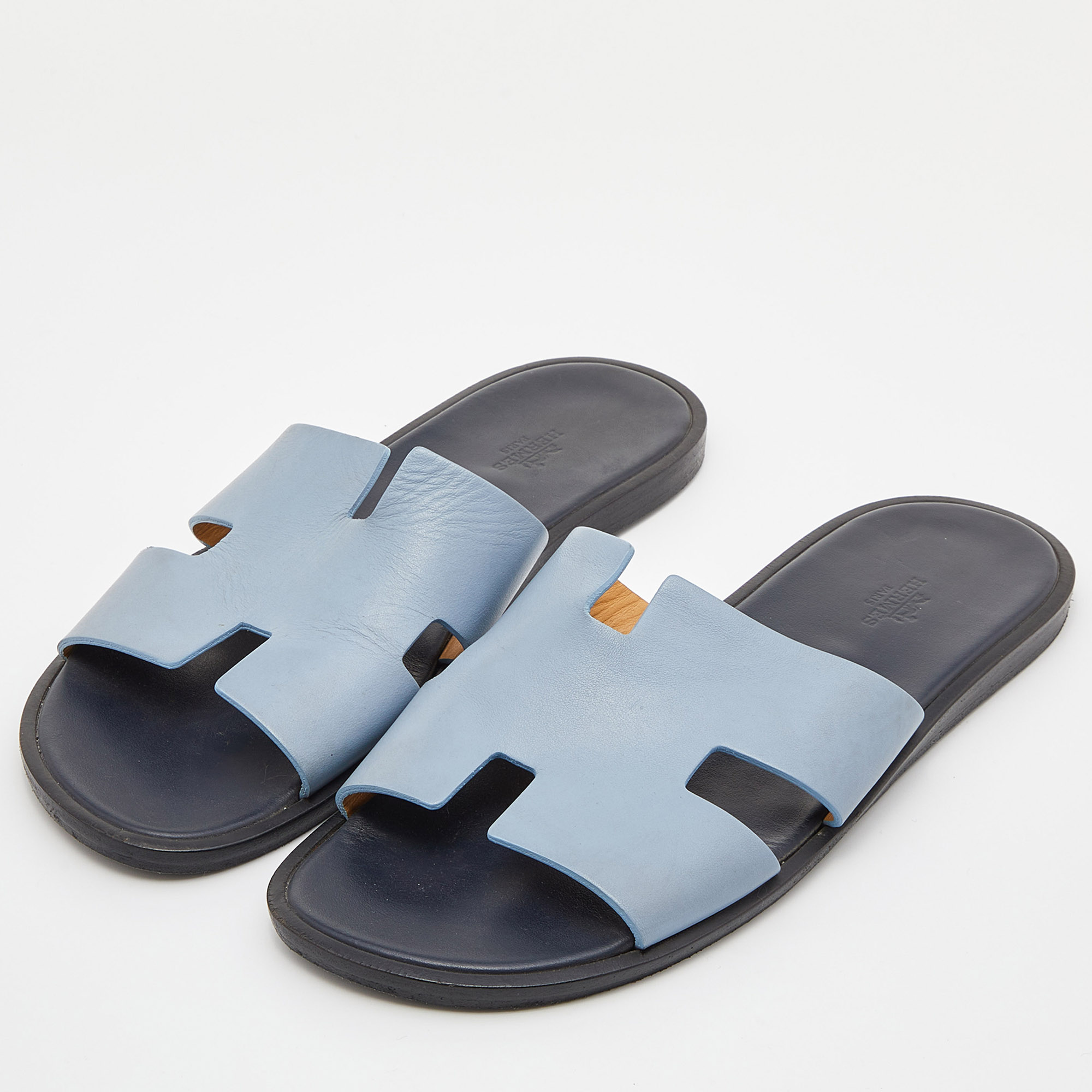 

Hermes Blue Leather Izmir Flat Sandals Size