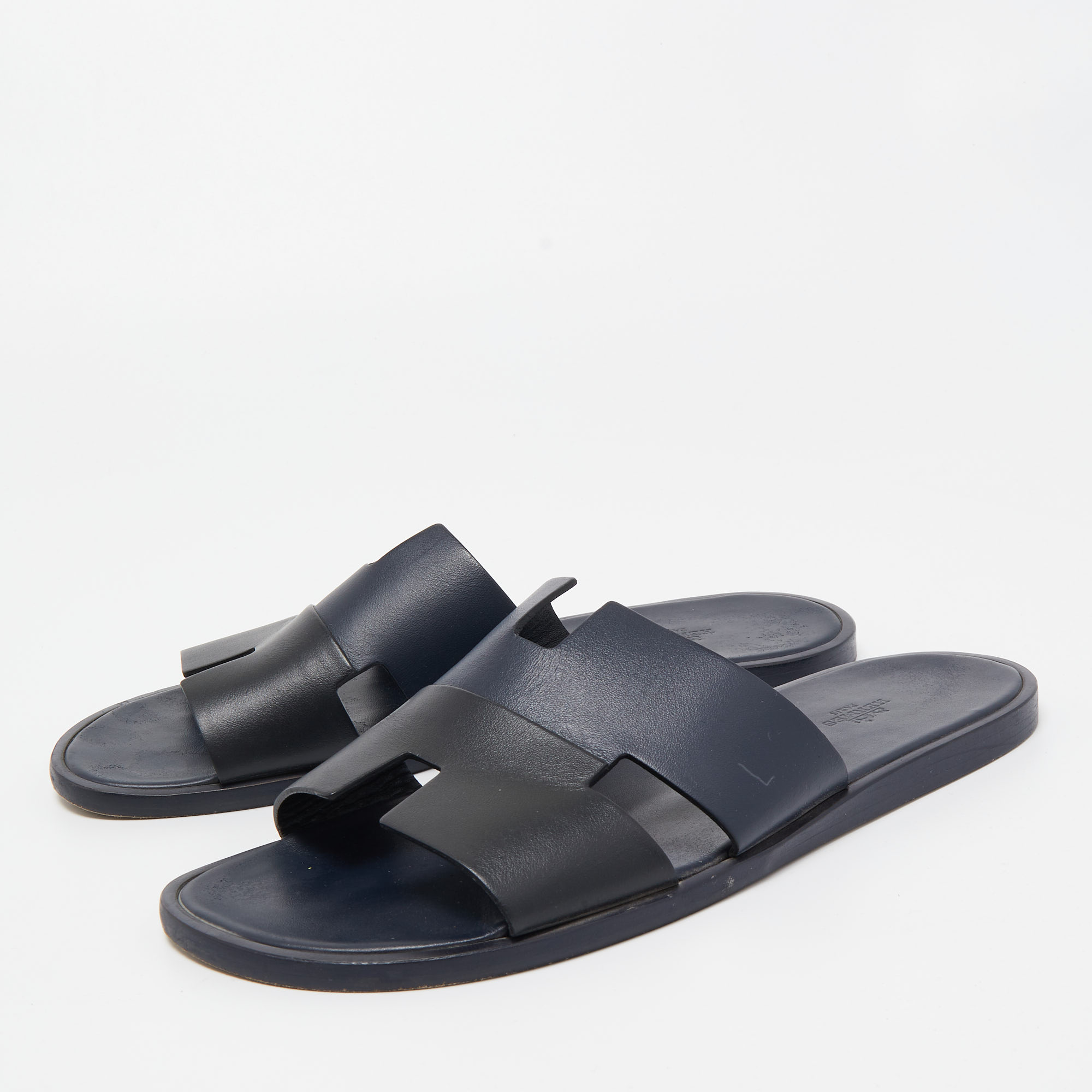 

Hermes Navy Blue/Black Leather Izmir Sandals Size
