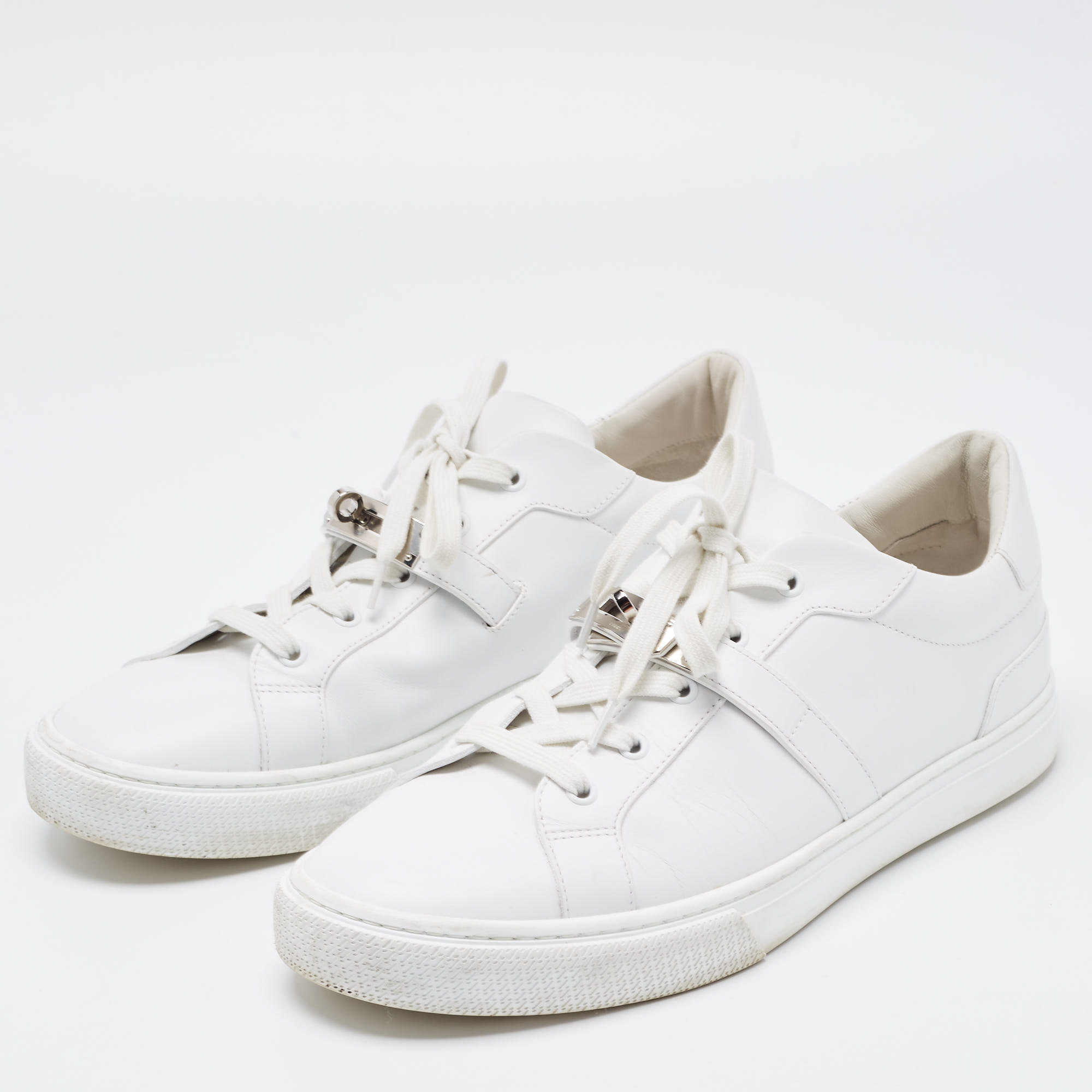 

Hermes White Leather Lace Up Low Top Sneakers Size