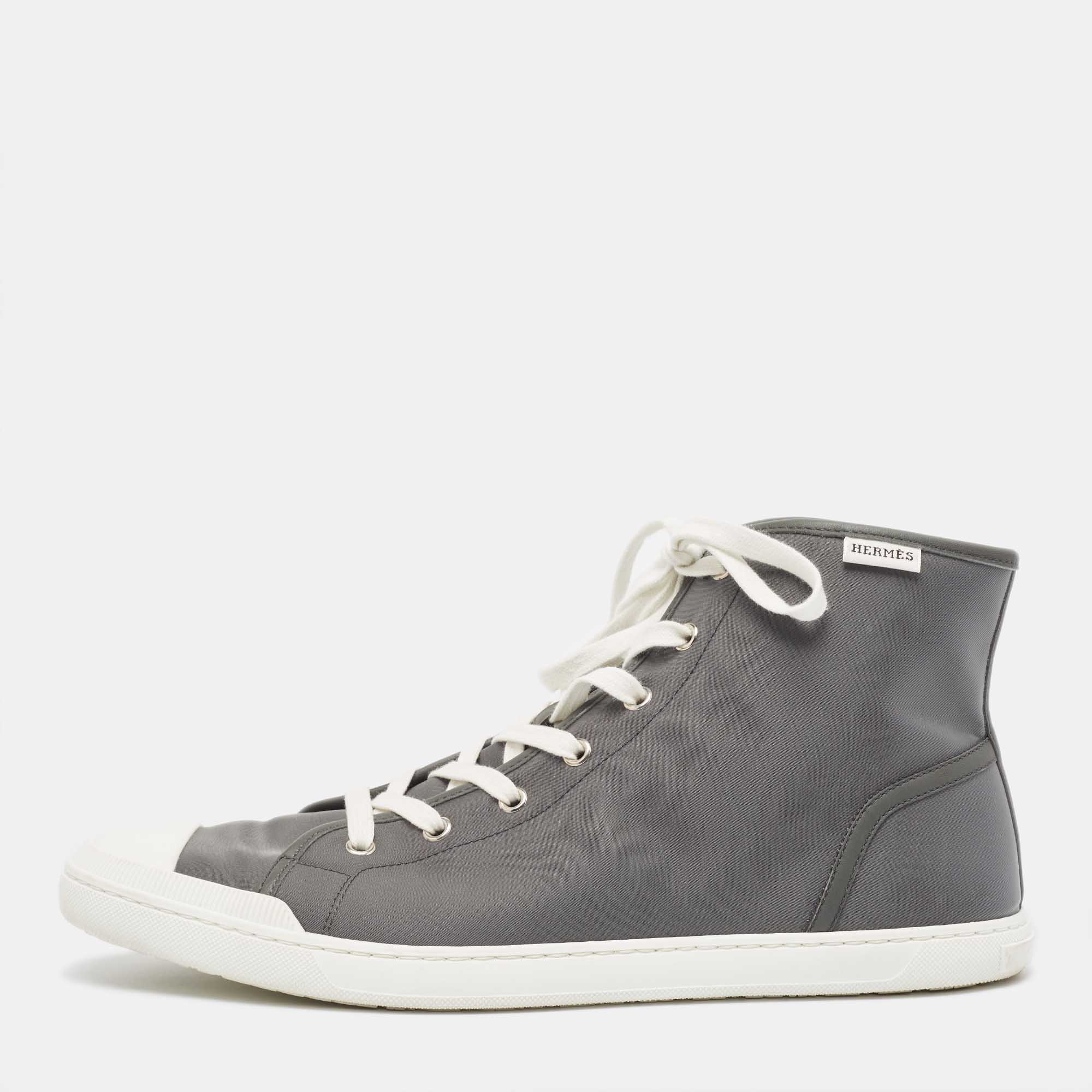 

Hermès Grey Nylon High Top Sneakers Size