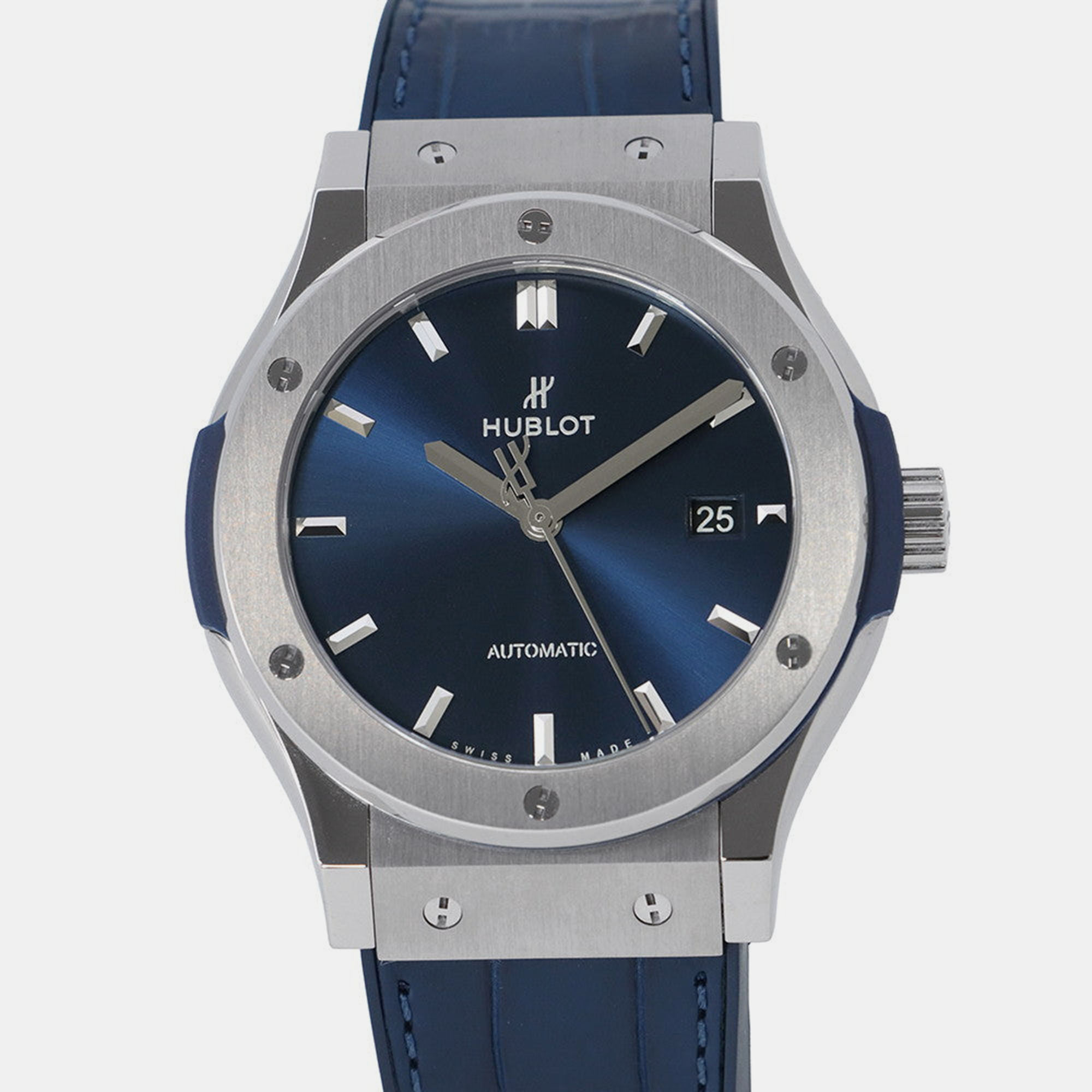 

Hublot Classic Fusion 542.NX.7170.LR Automatic Blue Titanium Men's Wristwatch 42 mm