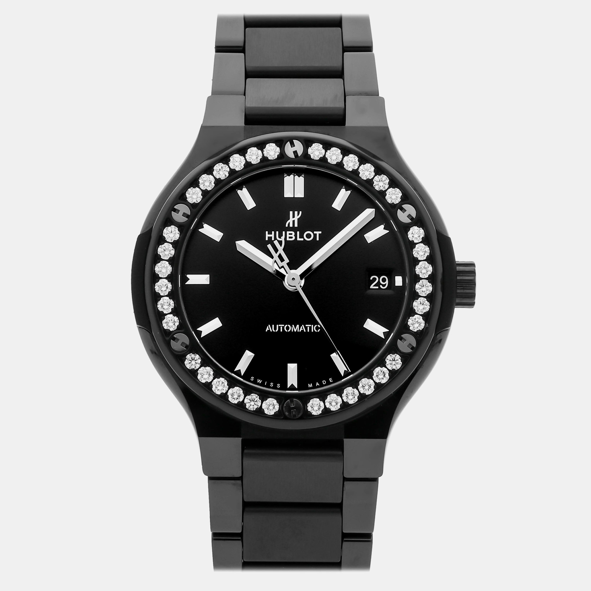 

Hublot Classic Fusion 568.CM.1470.CM.1204 Automatic Ceramic Men's Wristwatch 38 mm, Black