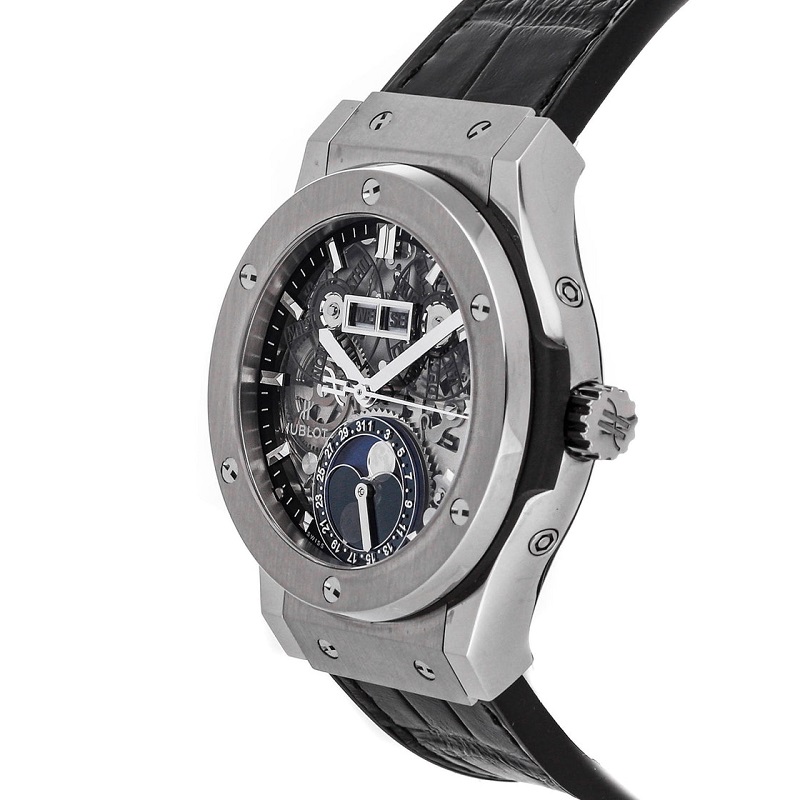 

Hublot Gray Titanium Classic Fusion Aerofusion Moonphase, Grey