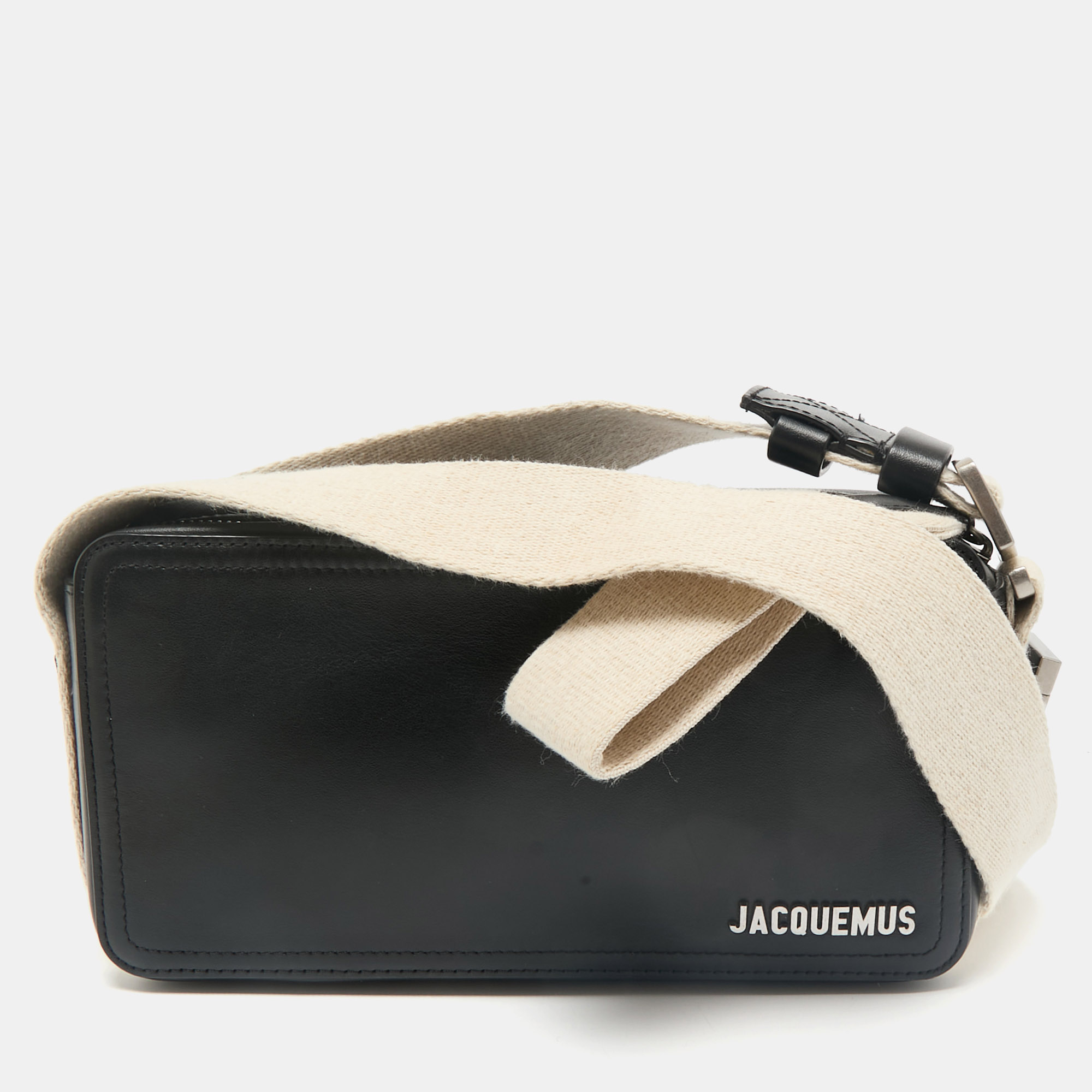 

Jacquemus Black Leather Horizontal Le Cuerda Messenger Bag